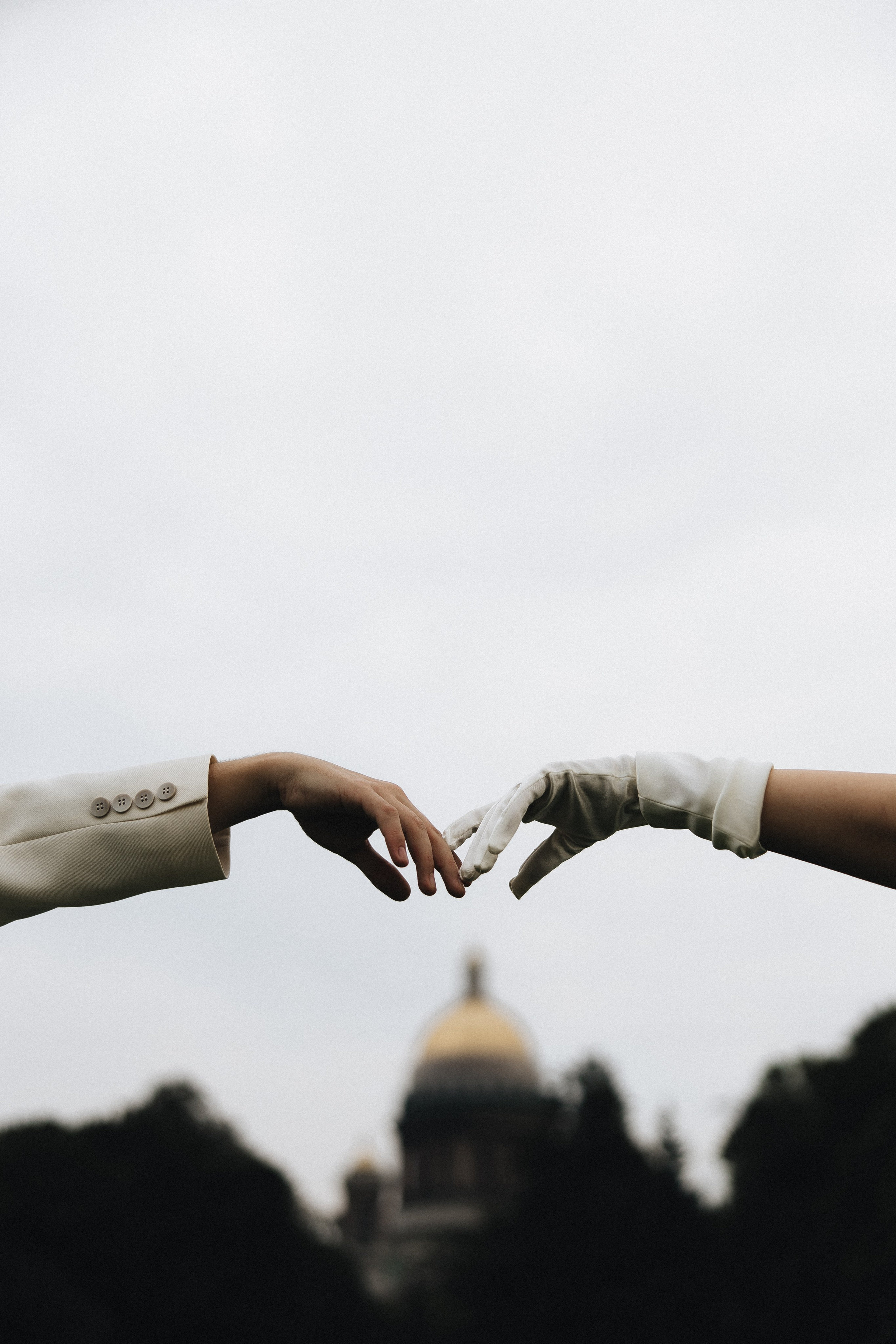 Когда я впервые увидел тебя, этот смех, ты мне напомнила по-моему сразу всех. Свадебный фотограф в Санкт-Петербурге Баженова Алина