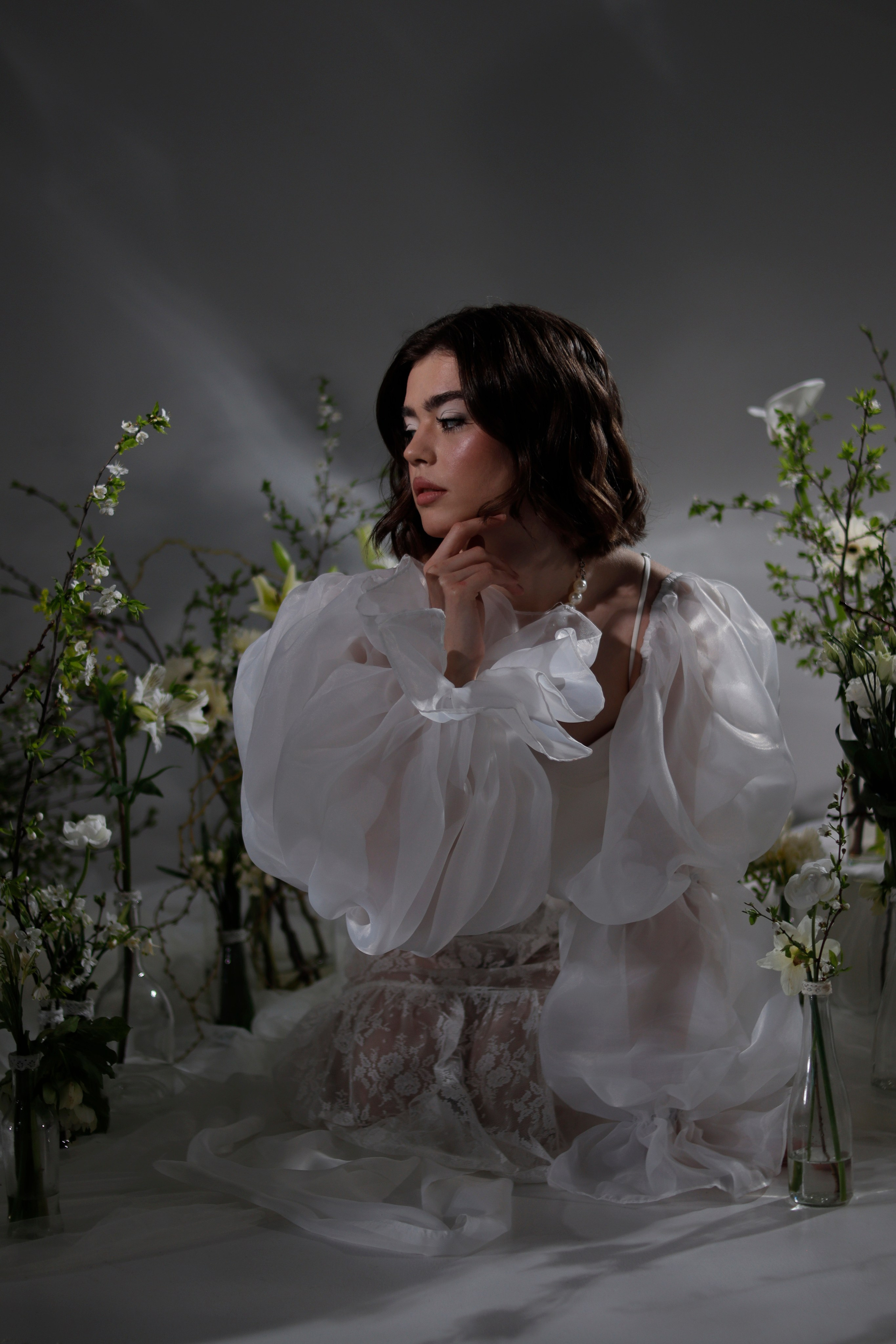 Фотосессии в студии. Я — фотограф, который помогает запечатлеть самые важные моменты вашей жизни!