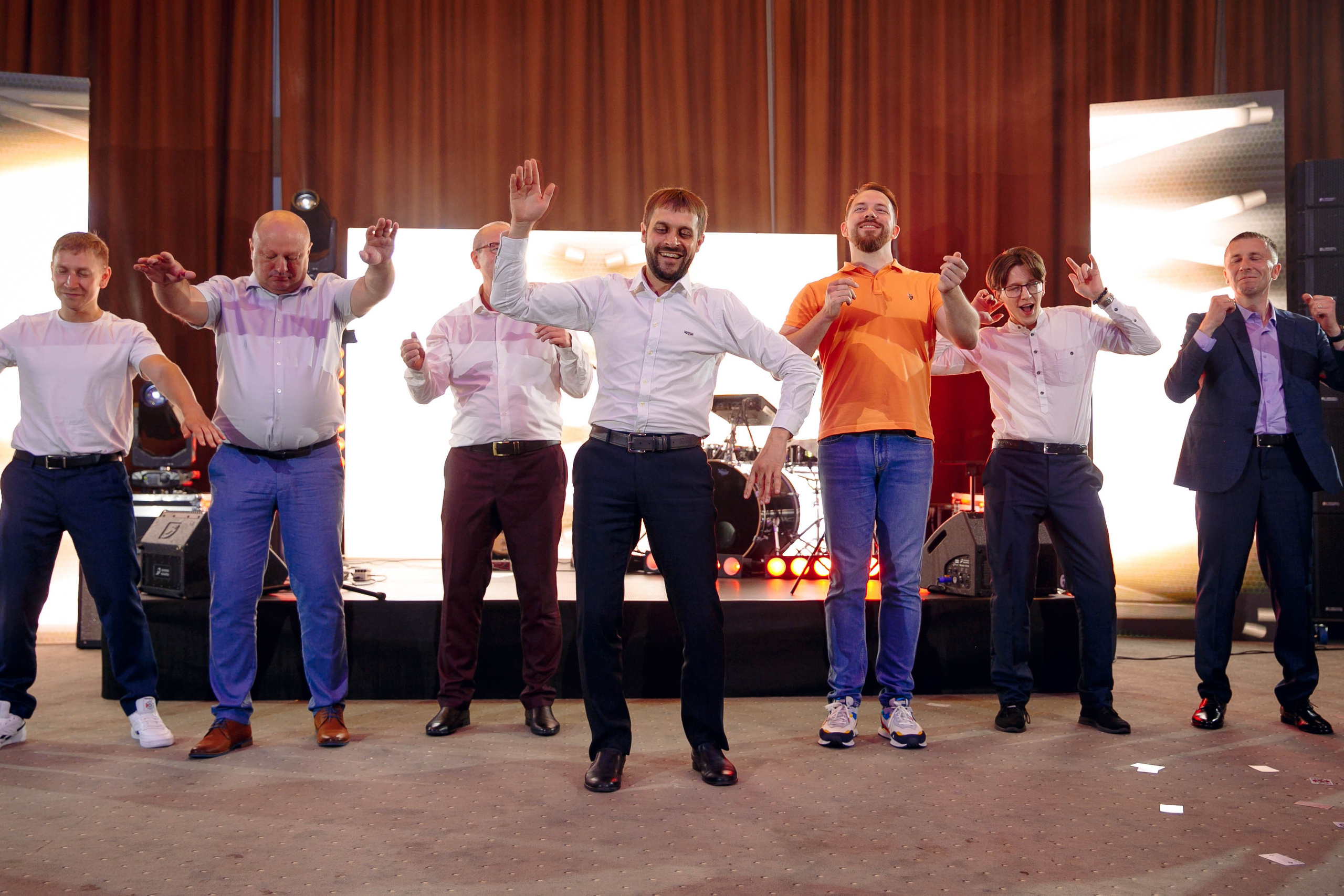 Банкет в «Азимуте». Ваш репортажный фотограф Артемий Антонов