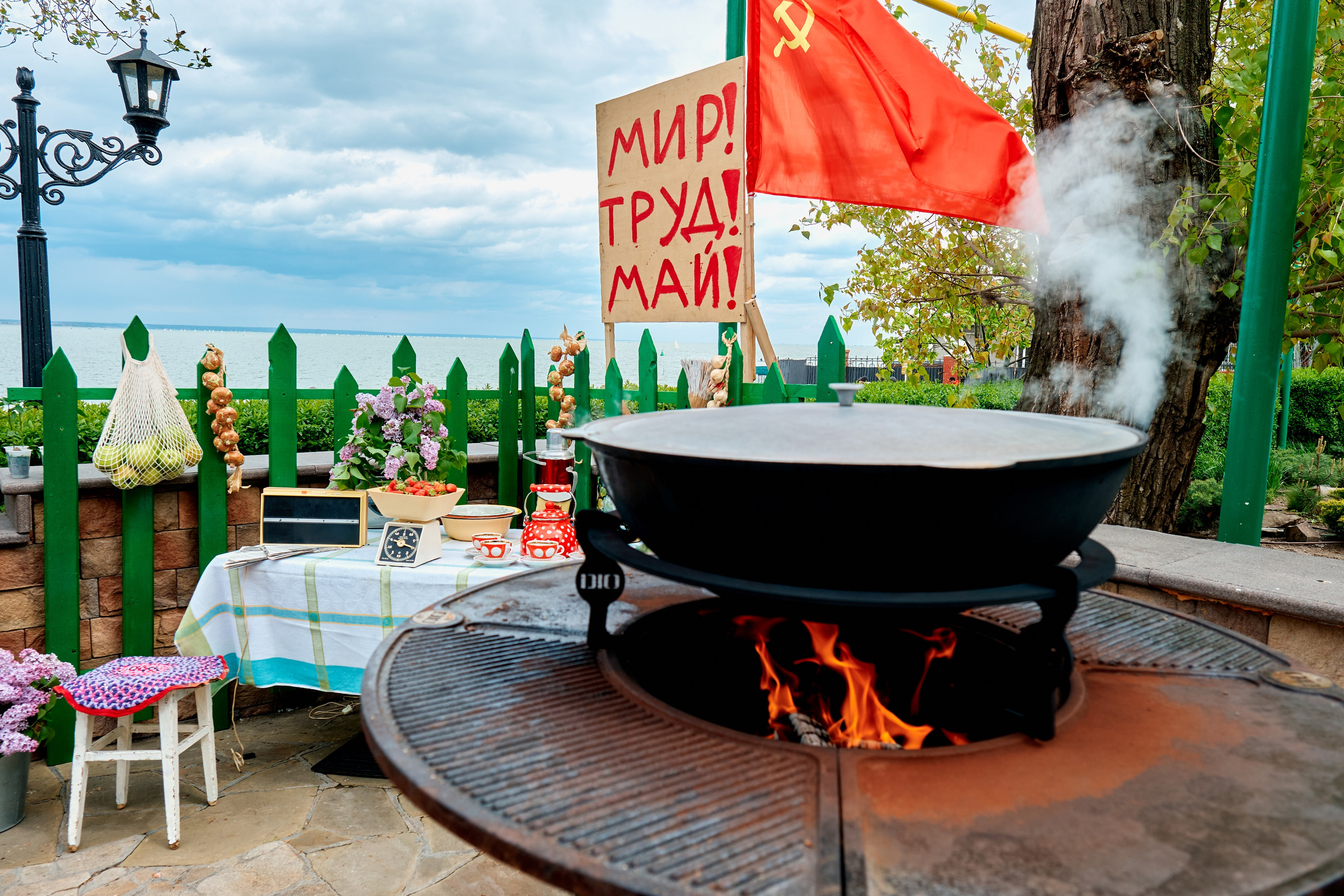 Мир. Труд. Май. Альбатрос. Фотограф Таганрог Анна Трайжон