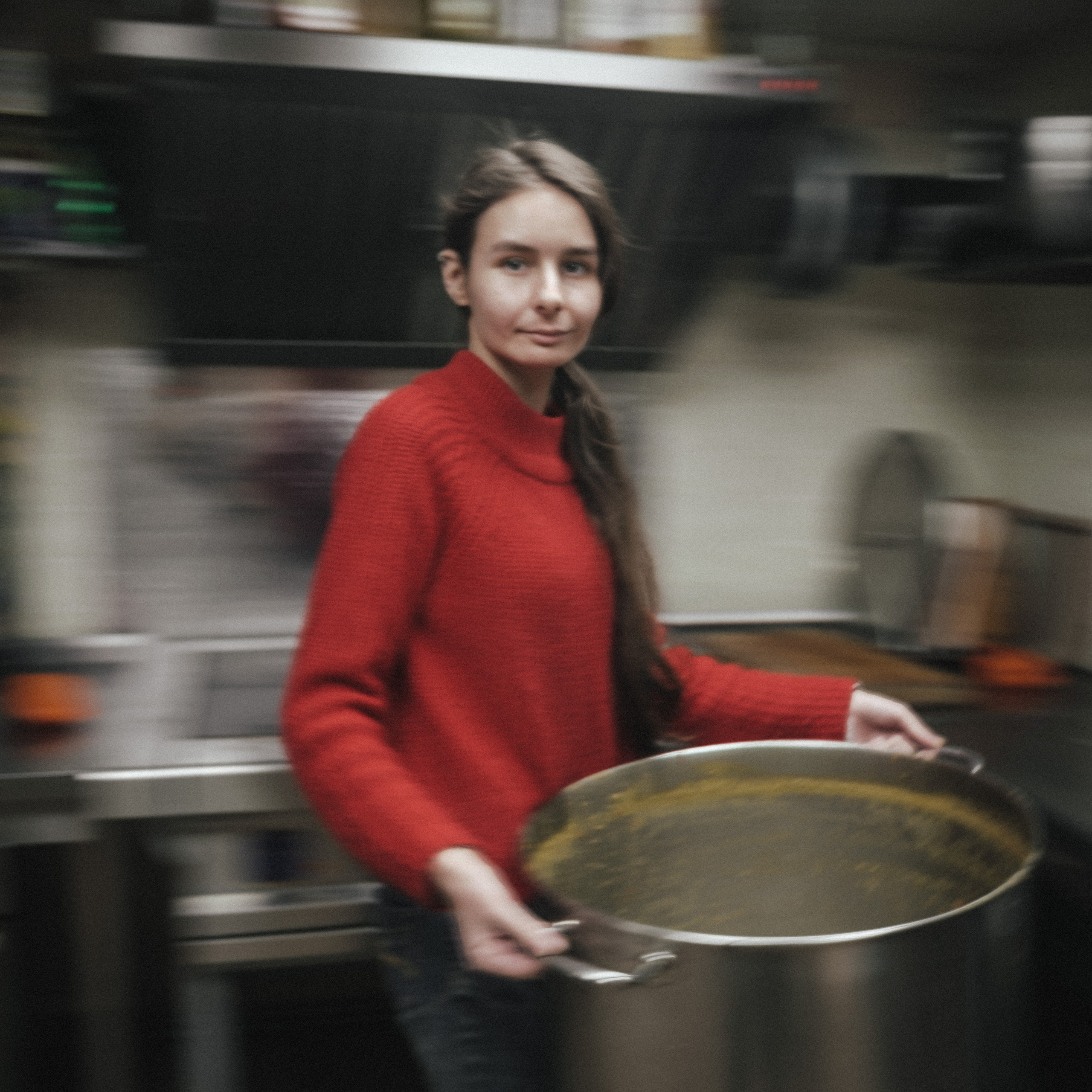 Снова готовка для кормления бездомных. Фотограф в Москве Максим Скоробогатов