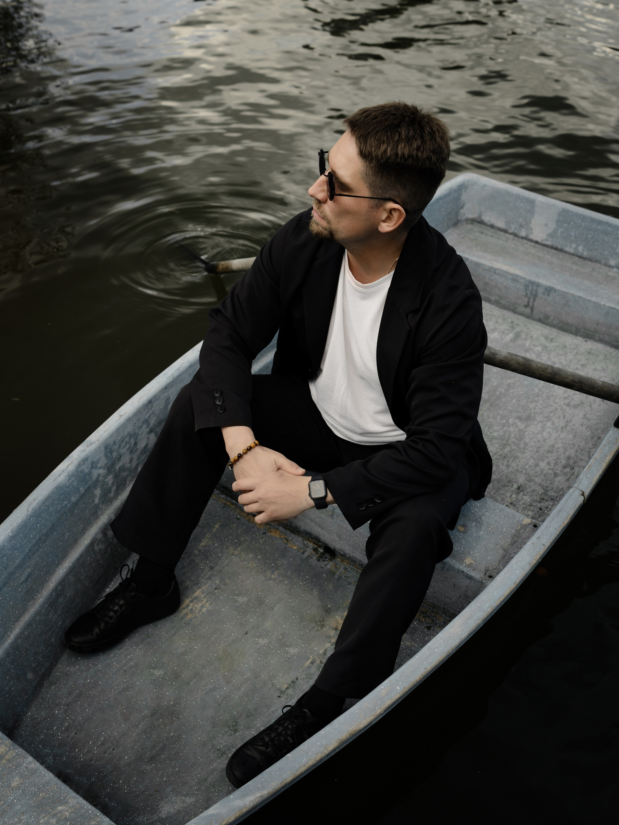 Юрий Р. Фотограф Челябинск Эвелина Ганага, съемка для бизнеса и маркетплейсов