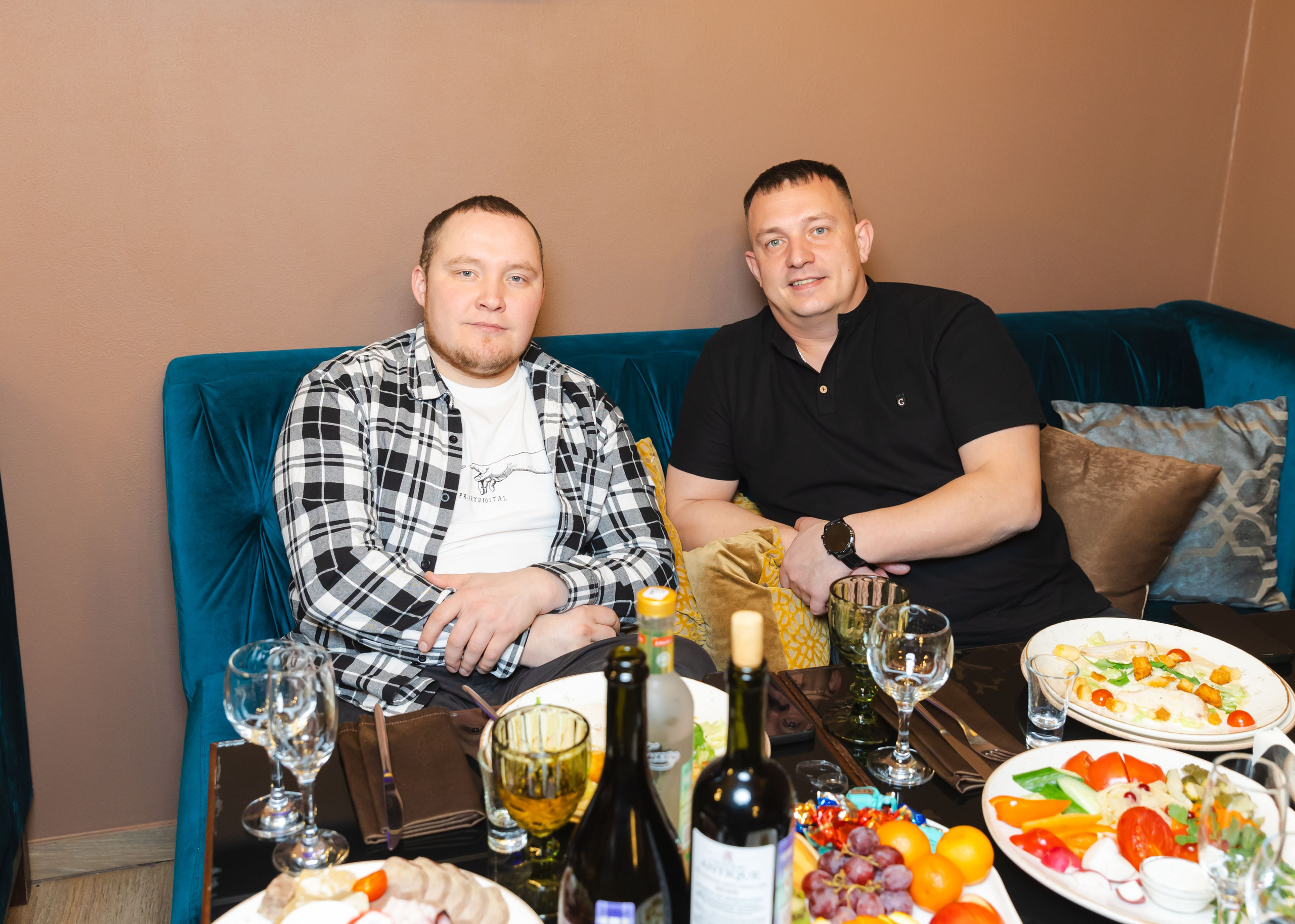 Предновогодка кипарис 2025. ФОТОГРАФ ВИНОГРАДОВА ДАРЬЯ