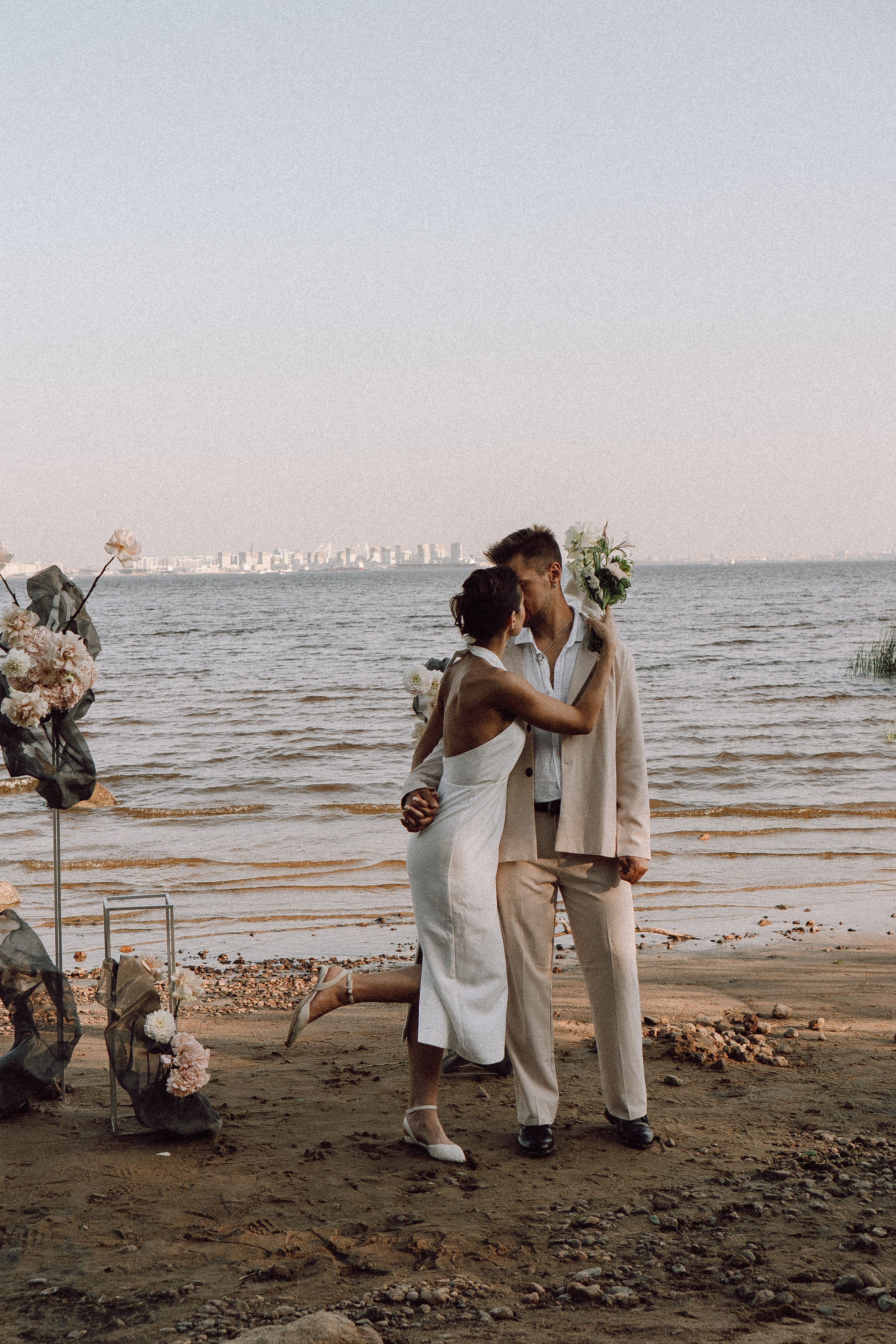 СВАДЕБНАЯ ФОТОСЕССИЯ ВЫЕЗДНОЙ ЦЕРЕМОНИИ (ФИНСКИЙ ЗАЛИВ). Профессиональный фотограф, Санкт-Петербург — Виктория Богомолова