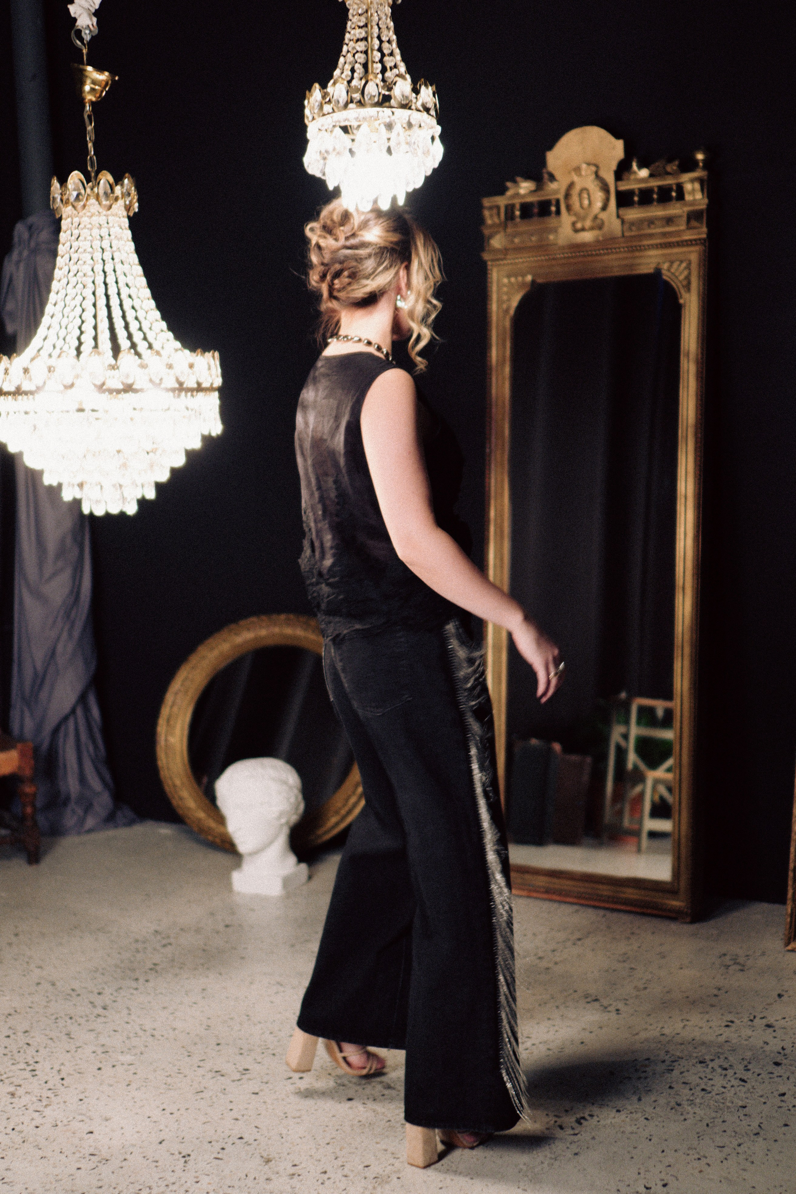 НОВОГОДНЯЯ ФОТОСЕСИИЯ В СТУДИИ ДЛЯ ДЕВУШКИ И ПРОГУЛКА ПО ЧЕРНЫШЕВСКОЙ. Профессиональный фотограф, Санкт-Петербург — Виктория Богомолова