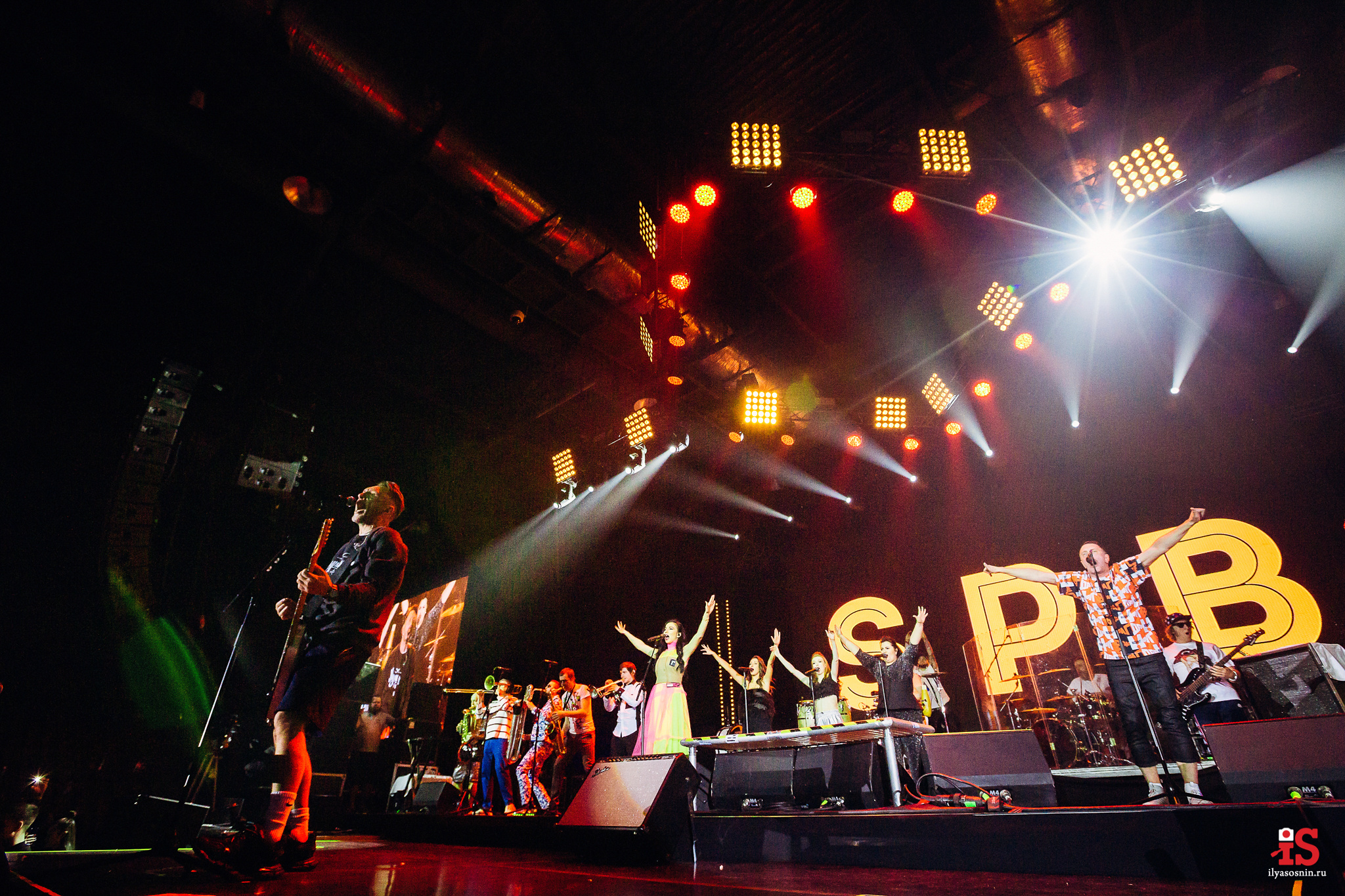 Ленинград, Шнур, Шнуров, Репортажное фото, фото событий, репортажный фотограф Птз, съемка концертов, съемка выпускных, фотограф на выпускной, фотограф на корпоратив Петрозаводск, события, мероприятия фото, концерты, корпоративы, выставки, торжества, тимбилдинг