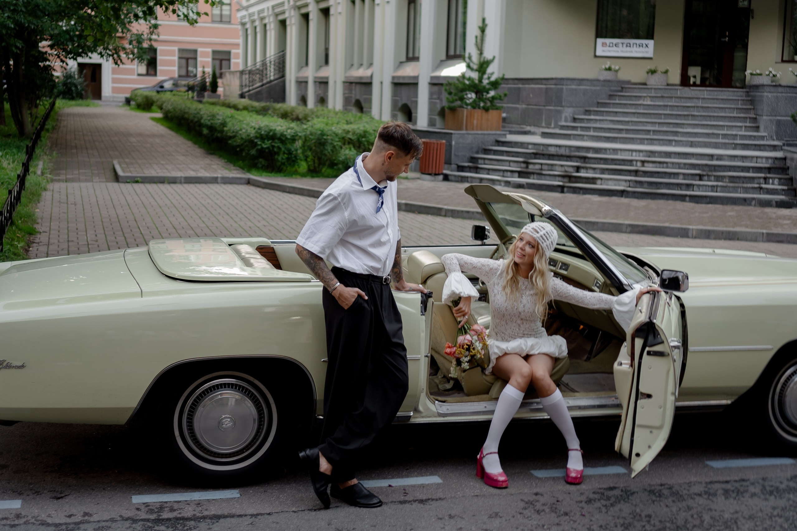 СВАДЕБНАЯ СЬЕМКА С КАБРИОЛЕТОМ В САНТК-ПЕТЕРБУРГЕ НА ПЕТРОГРАДКЕ В ОТЕЛЕ ПАНОРАМИКА. Профессиональный фотограф, Санкт-Петербург — Виктория Богомолова