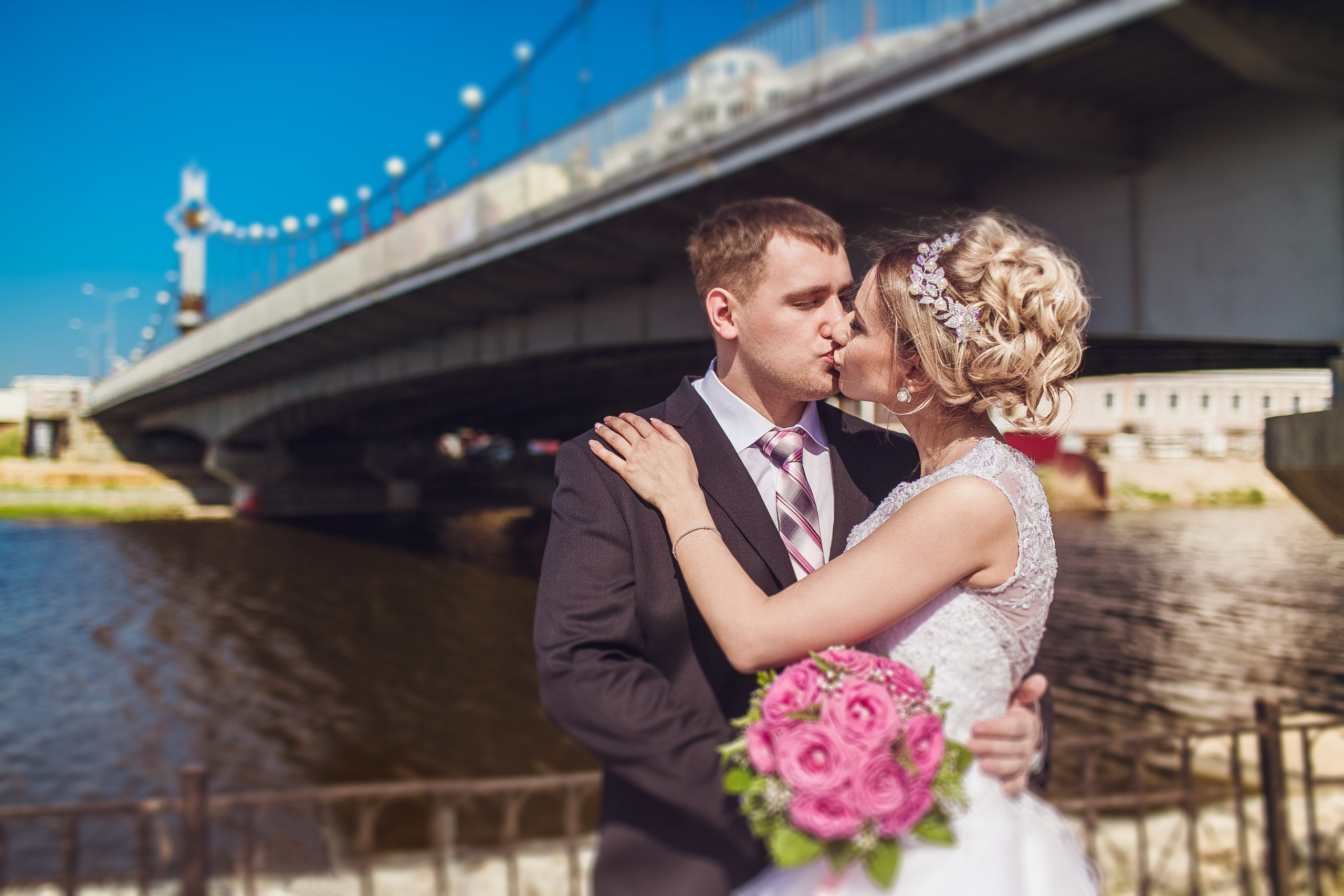 Летнее свадебное фото. Фотограф Надежда Куин, Якутск