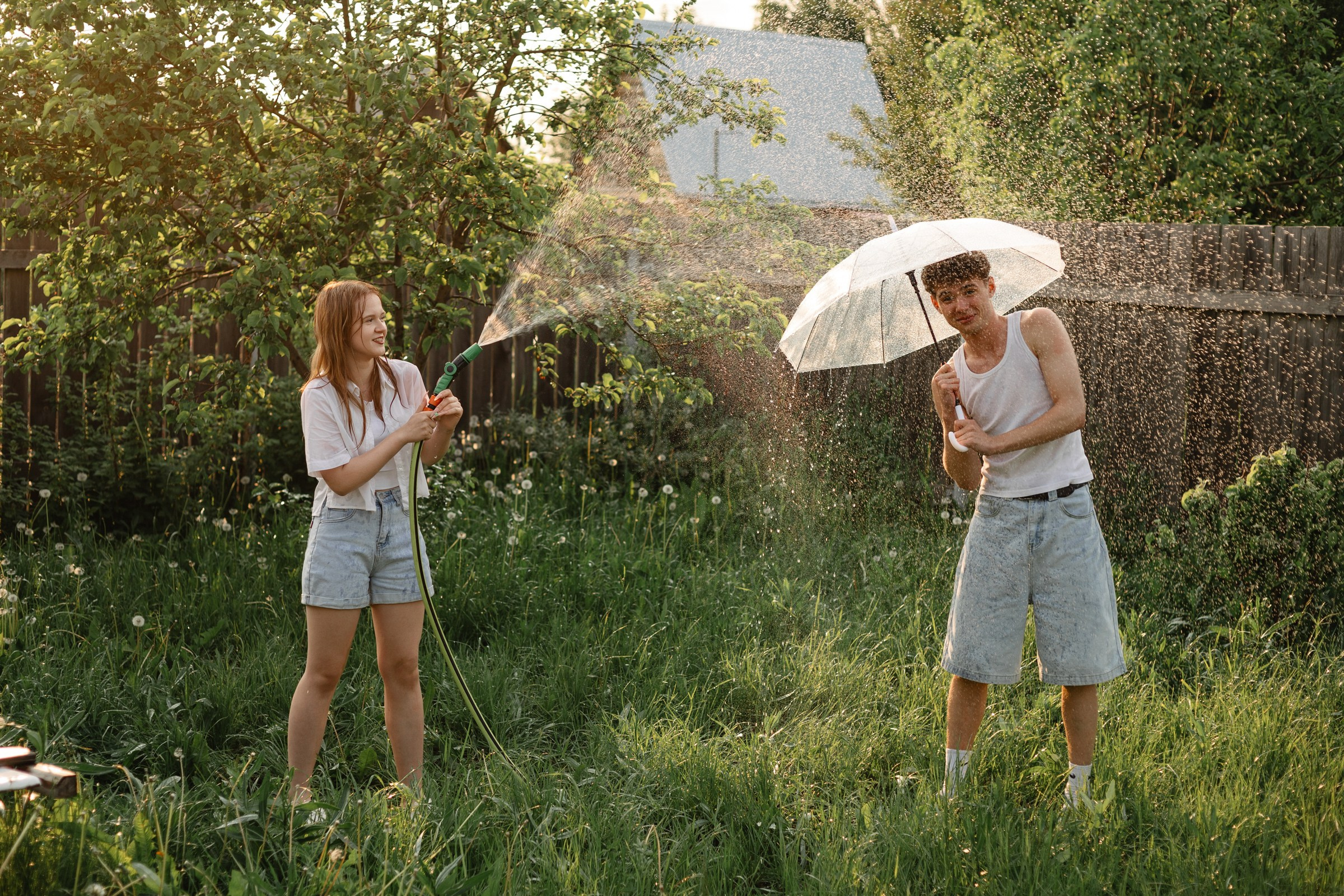 Серия с водой. Арина и Сергей. Евгения. Июнь 2025. Фотограф Пермь. Свадьбы. Семья и дети, школа, д. сад. Фотокниги