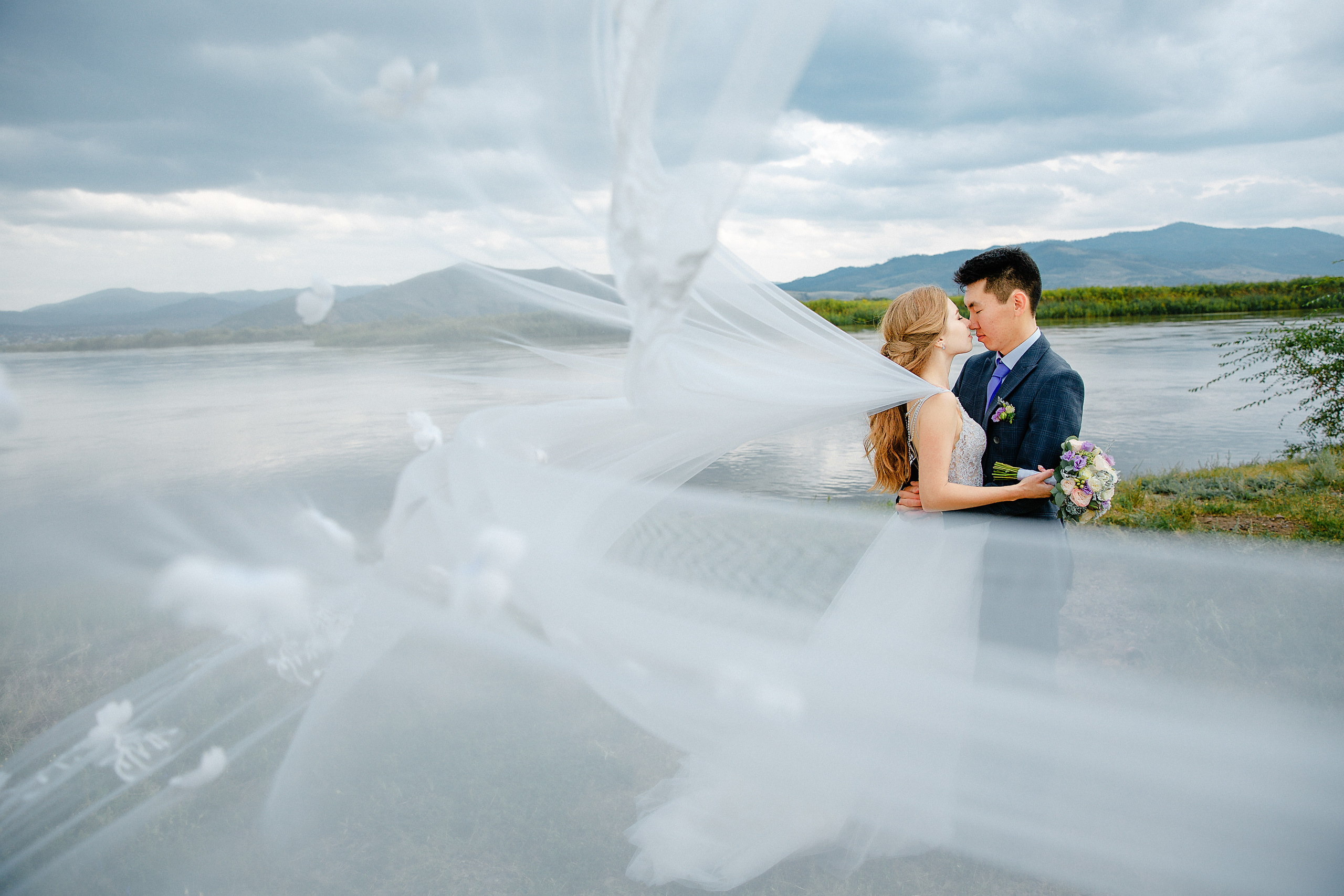 Алина и Михаил. Фотограф и видеограф в Улан-Удэ: Аюна Габагуева и Артём Шаханов