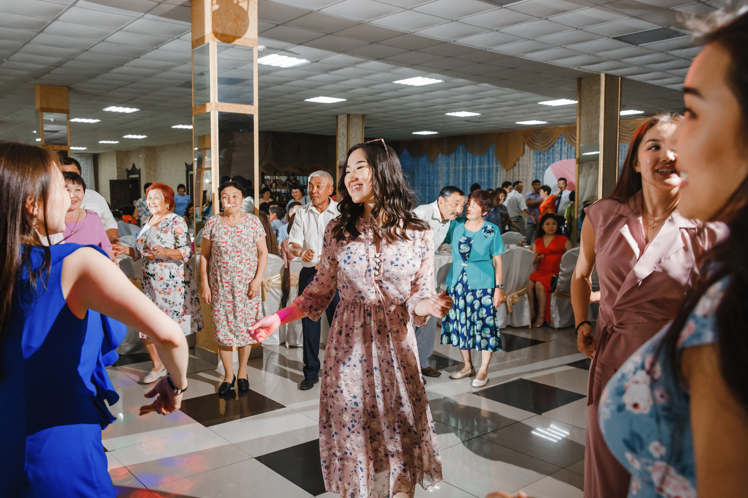 Ринчин-Ханда и Алдар. Фотограф и видеограф в Улан-Удэ: Аюна Габагуева и Артём Шаханов