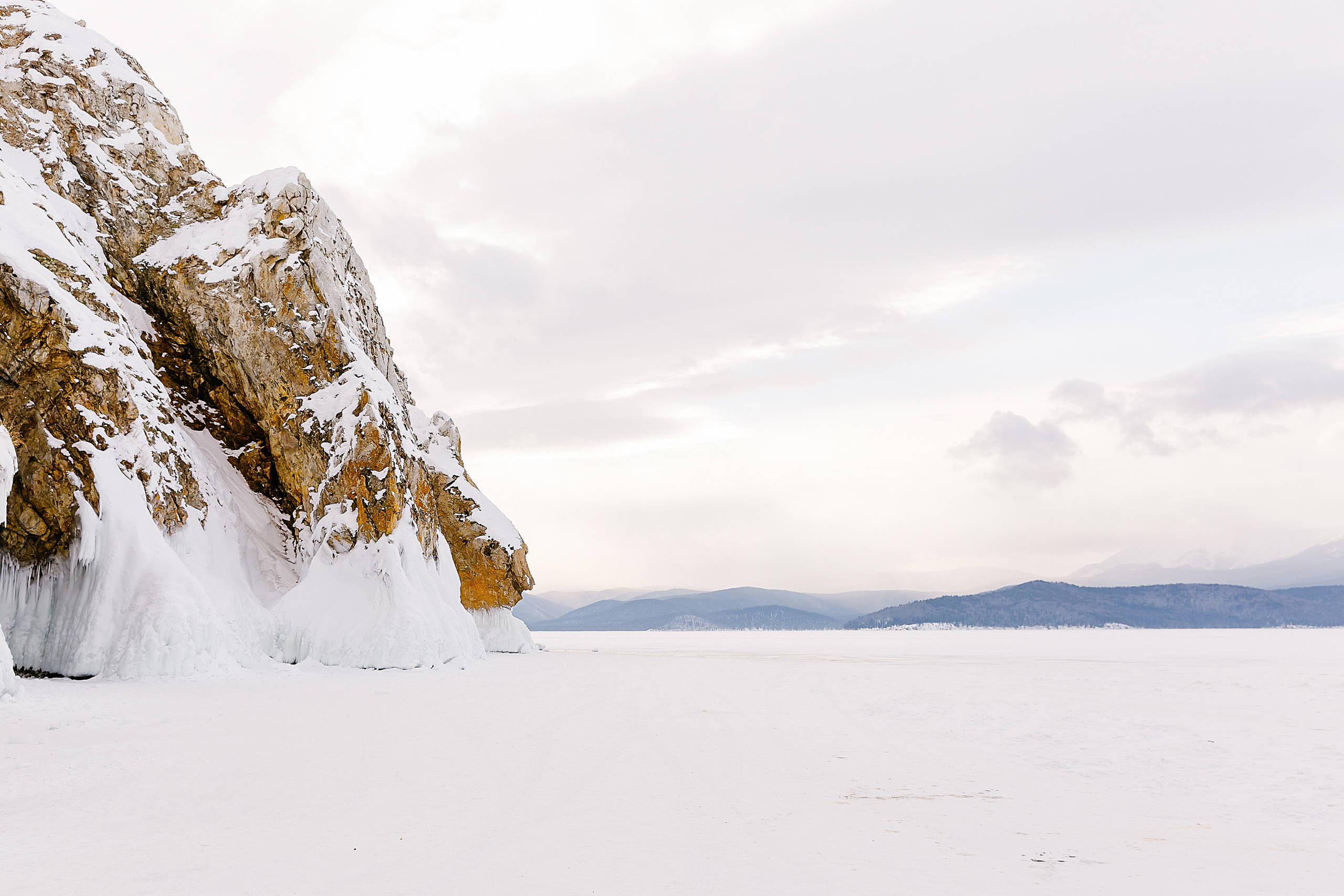 Космический Чивыркуй. Фотограф и видеограф в Улан-Удэ: Аюна Габагуева и Артём Шаханов