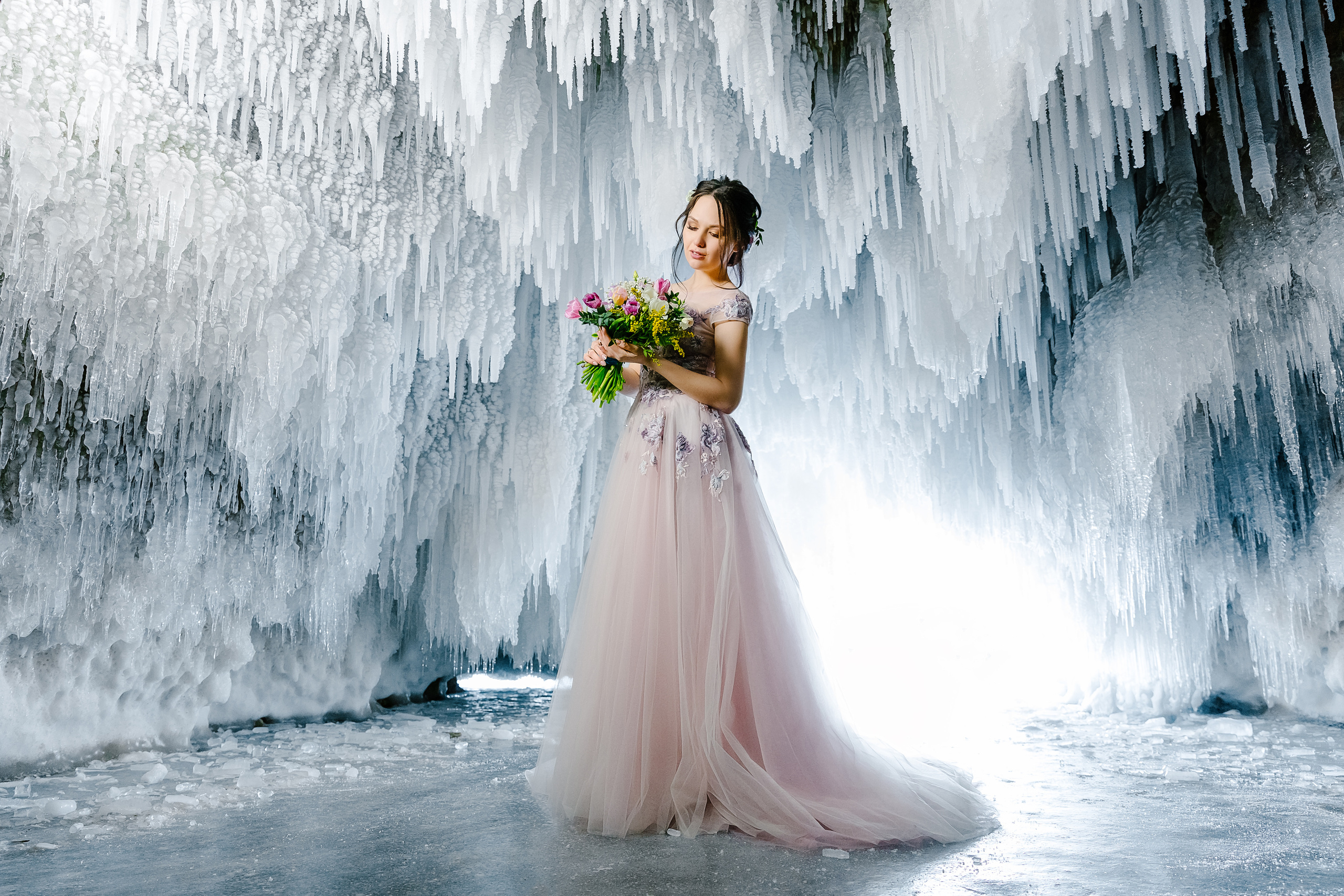 Космический Чивыркуй. Фотограф и видеограф в Улан-Удэ: Аюна Габагуева и Артём Шаханов