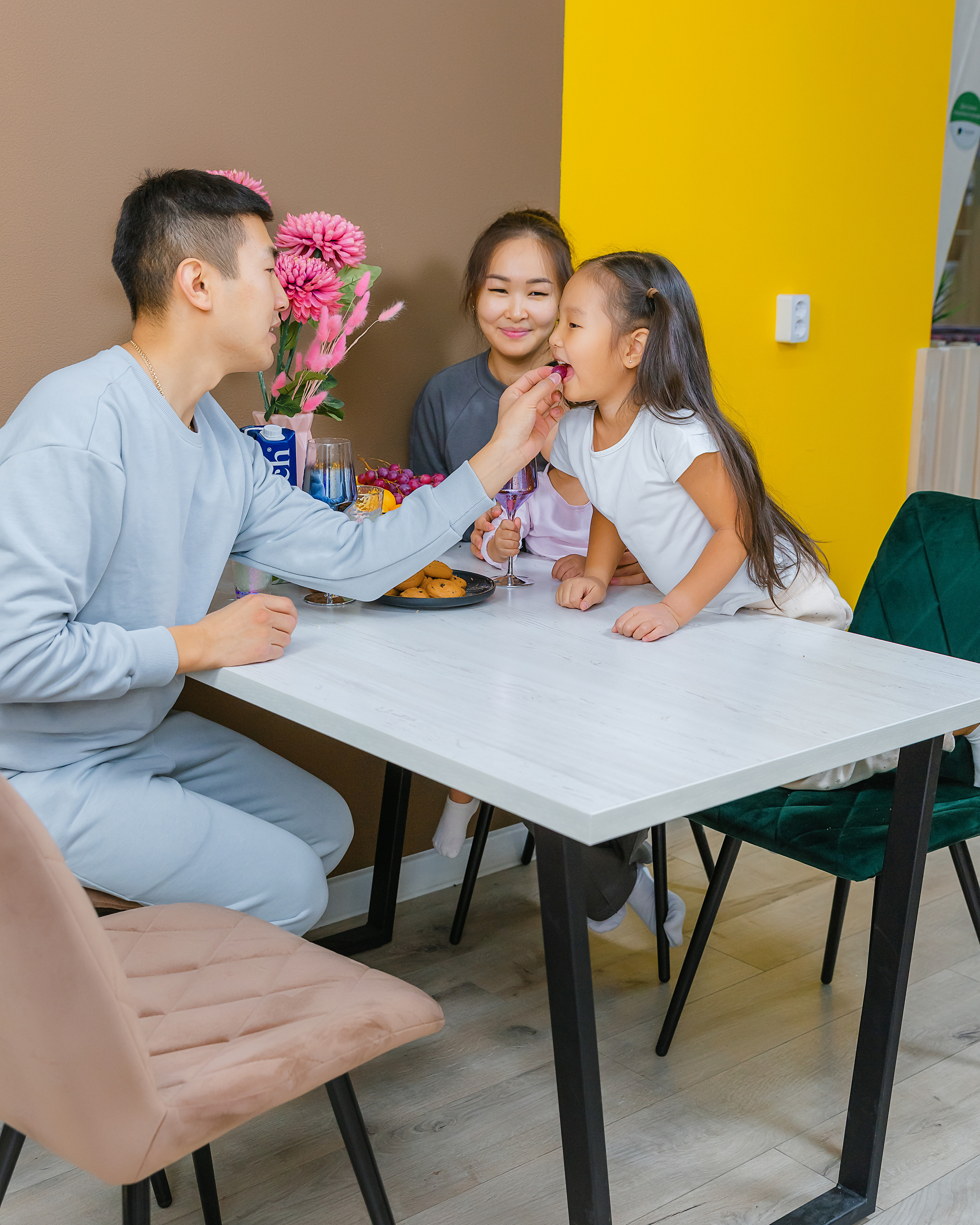 @ecolime.kitchen. Фотограф и видеограф в Улан-Удэ: Аюна Габагуева и Артём Шаханов