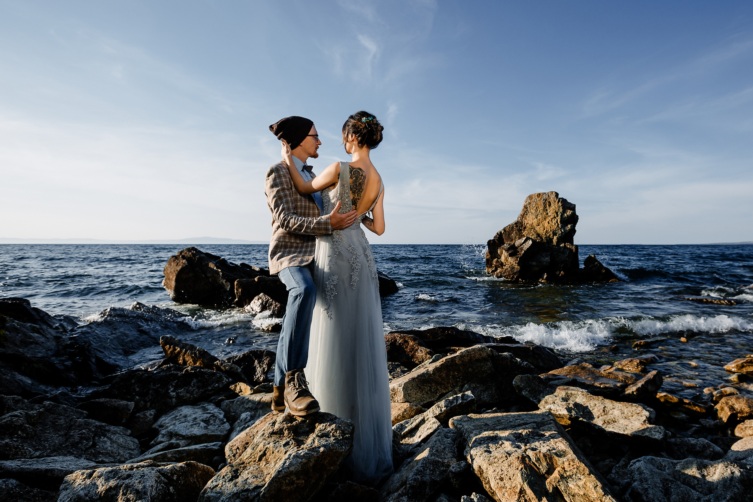 Настя и Олег. Сентябрь на Байкале. Фотограф и видеограф в Улан-Удэ: Аюна Габагуева и Артём Шаханов