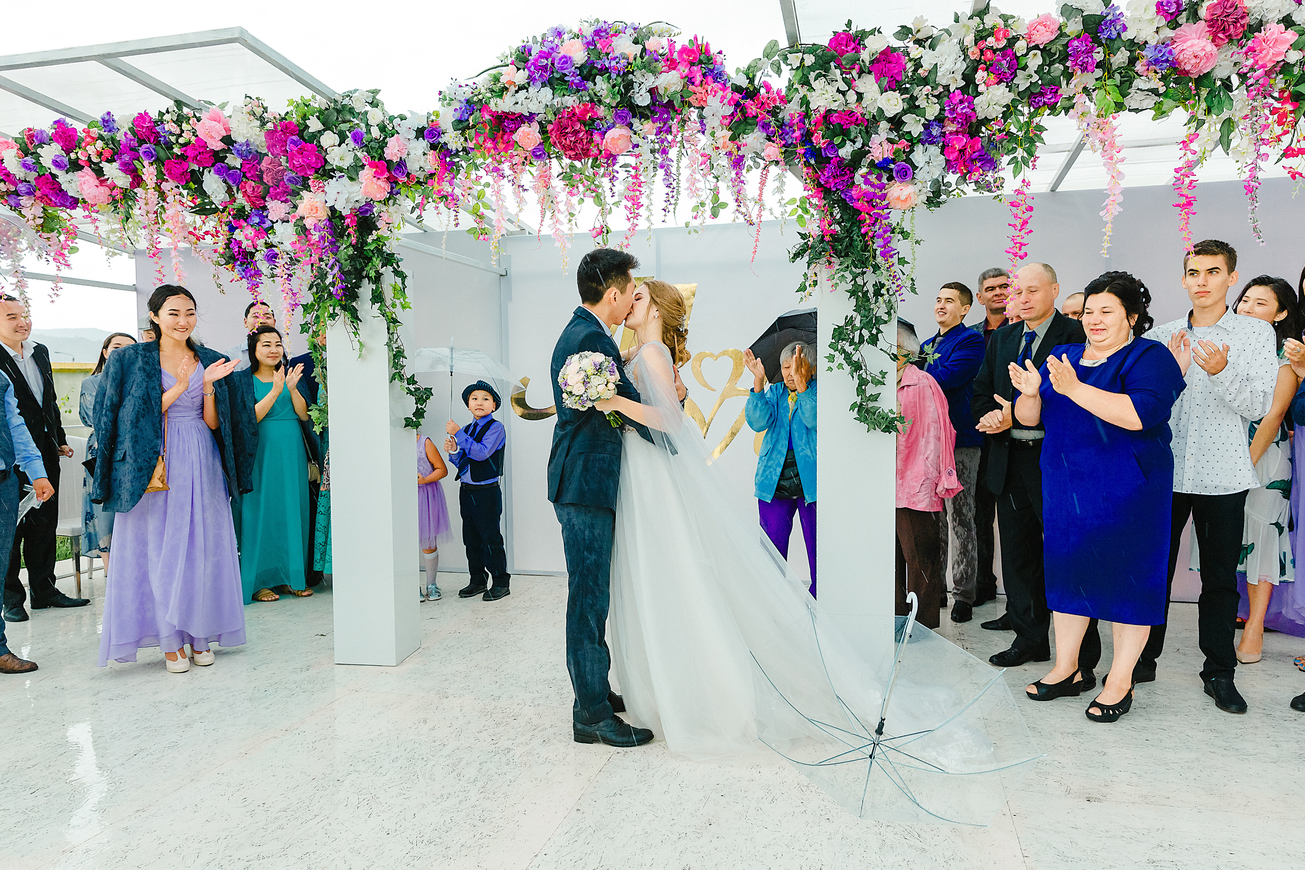 Алина и Михаил. Фотограф и видеограф в Улан-Удэ: Аюна Габагуева и Артём Шаханов