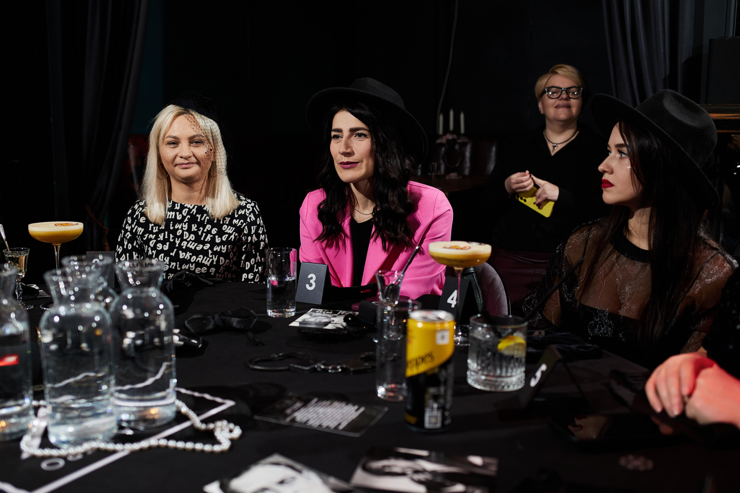 Клубные. Свадебная, репортажная фотосъемка и видеосъемка в Минске. Илья и Юлия Ширмановы. Фотограф | Видеограф | Минск