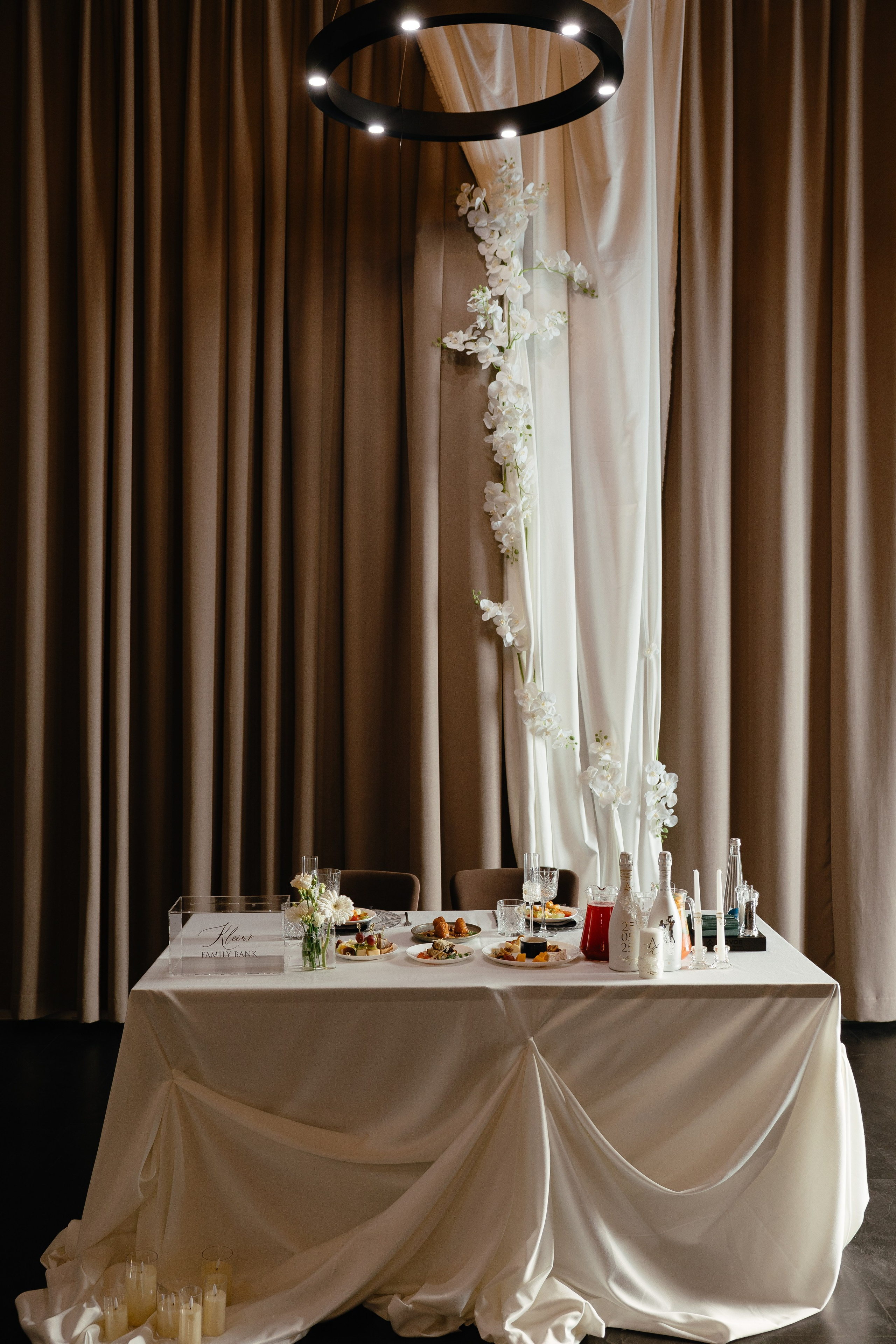 Дмитрий и Полина Еловое. Свадебный фотограф Виктория