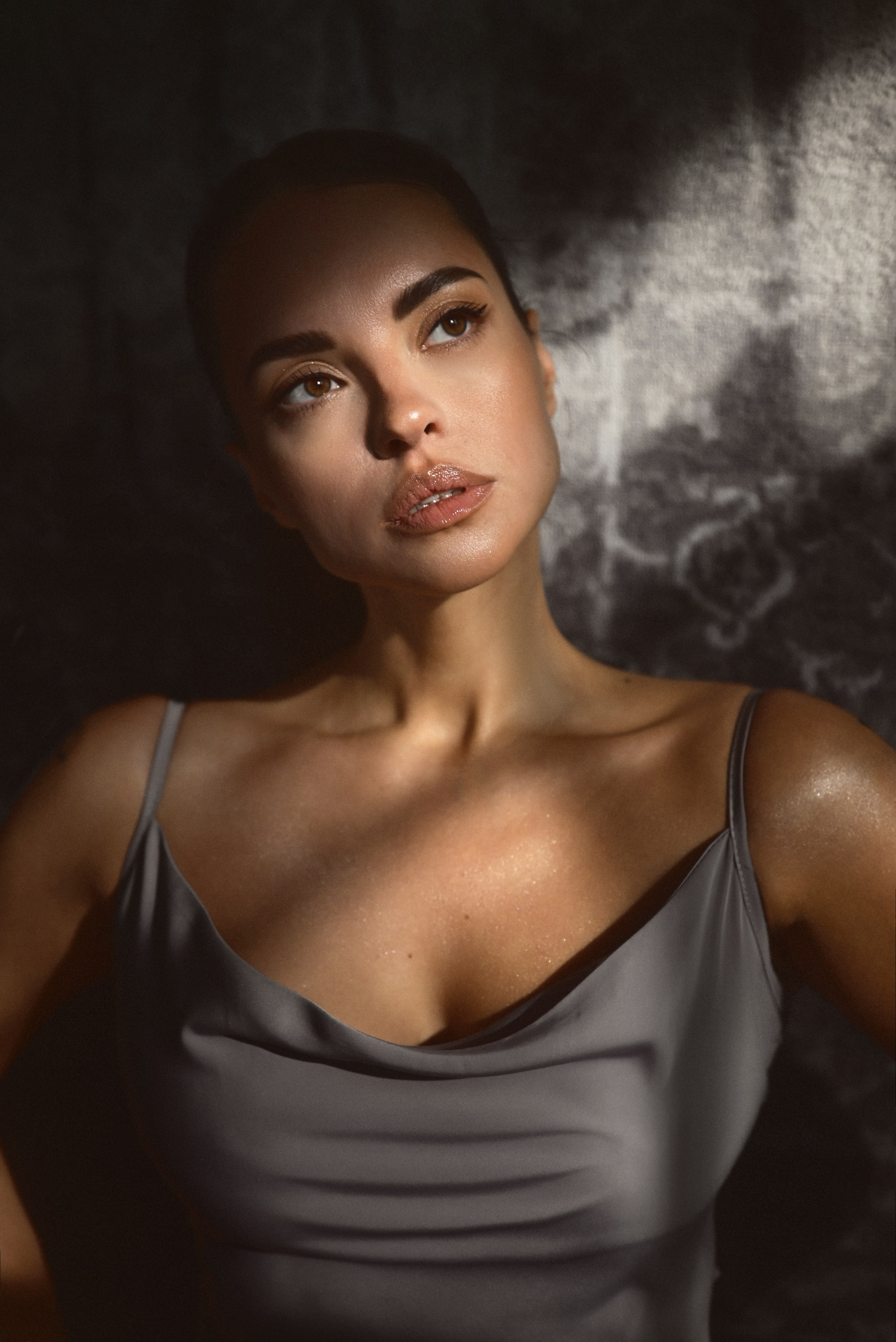 ЮЛИЯ. Продающий контент для маркетплейсов и e-commerce «под ключ»