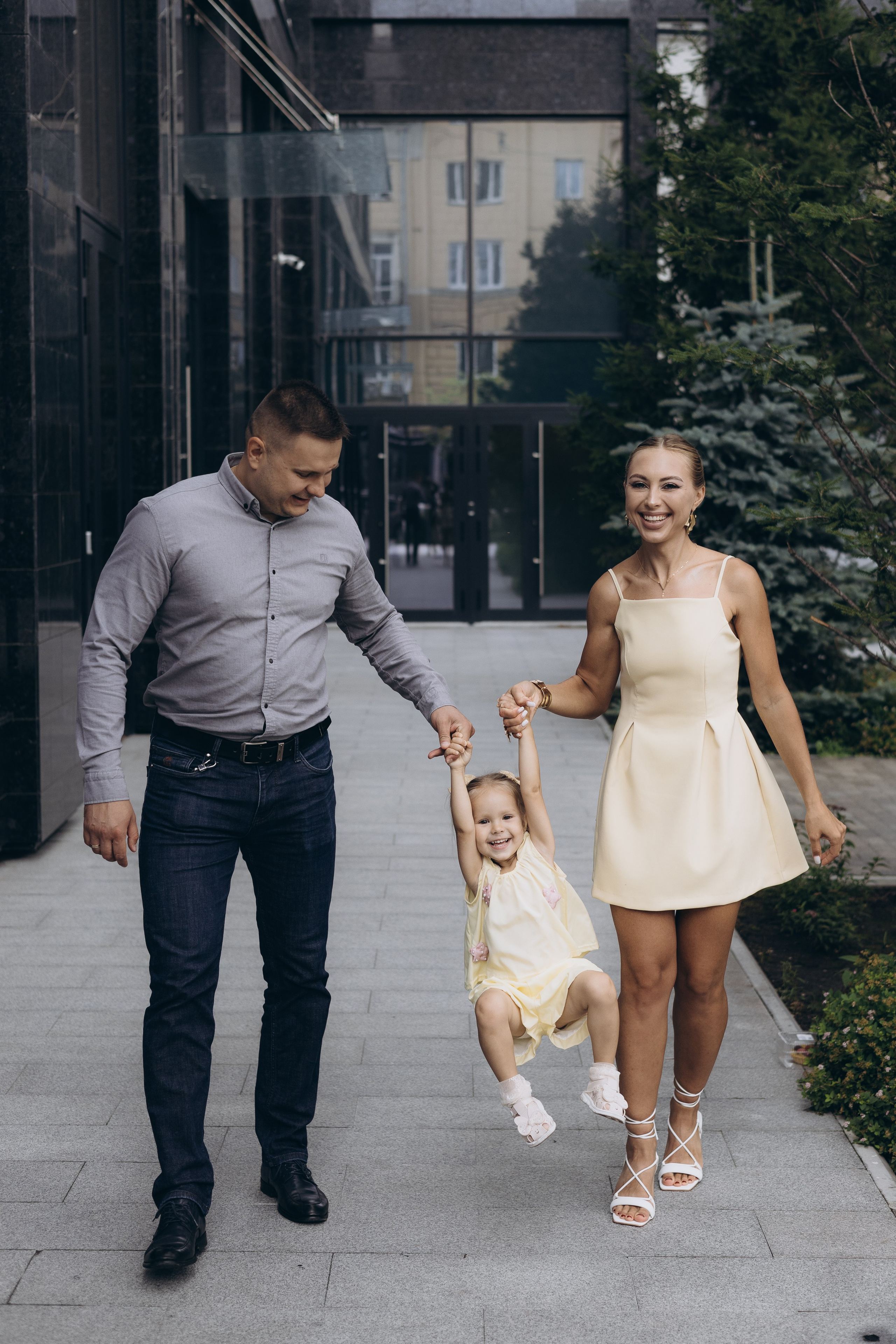 Кристина, Сергей и Лера. Свадебный и семейный фотограф в Новосибирске Дарья Кель