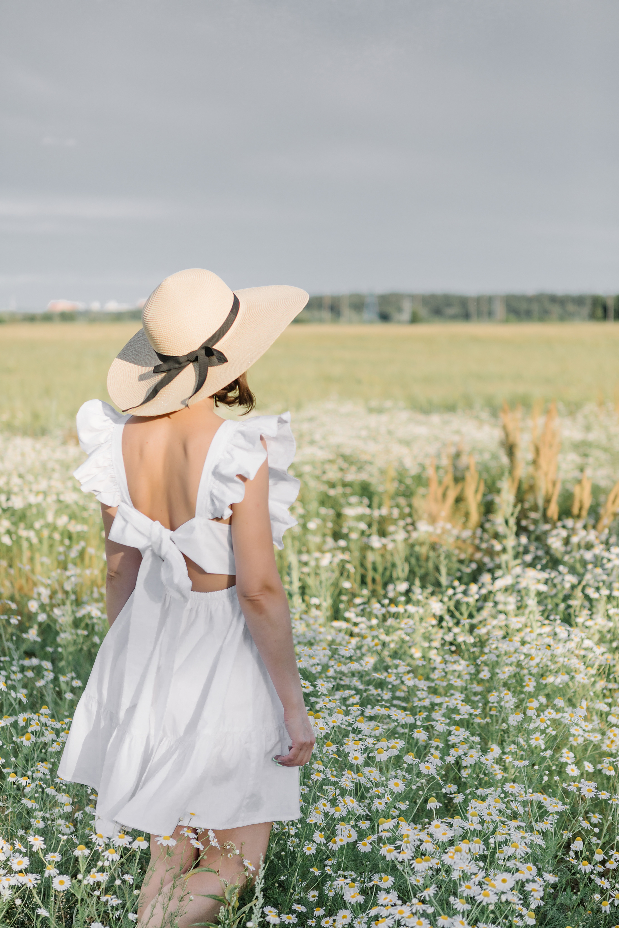 Фотосессия в поле. Лена Крутова. Фотограф в Москве