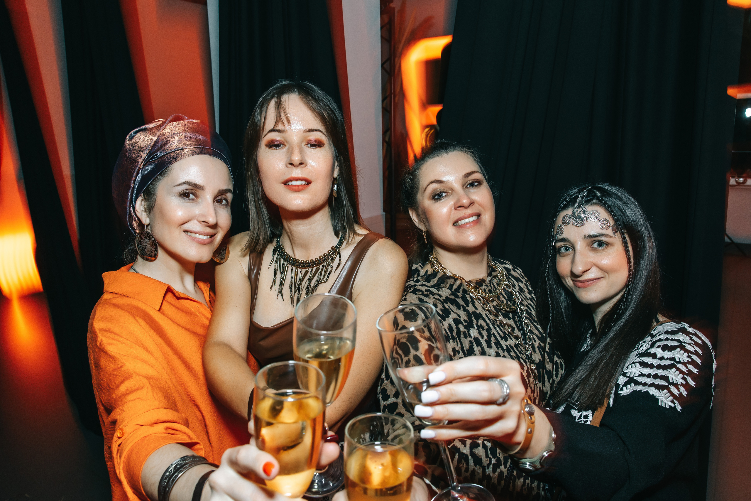 Племя NOOSA. Свадебный и семейный фотограф в Краснодар, Россия