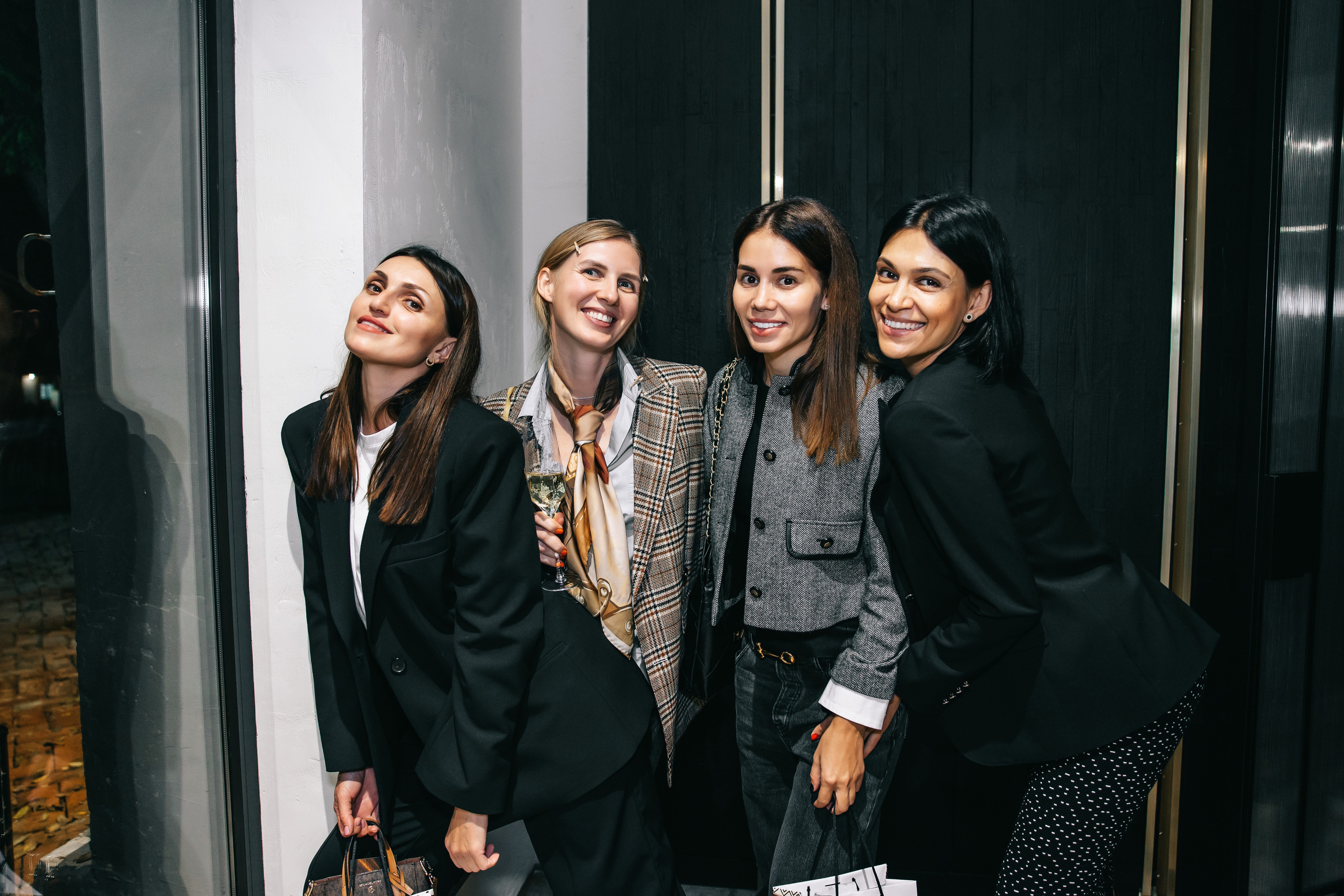 Показ Эпл Даймонт. Свадебный и семейный фотограф в Краснодар, Россия