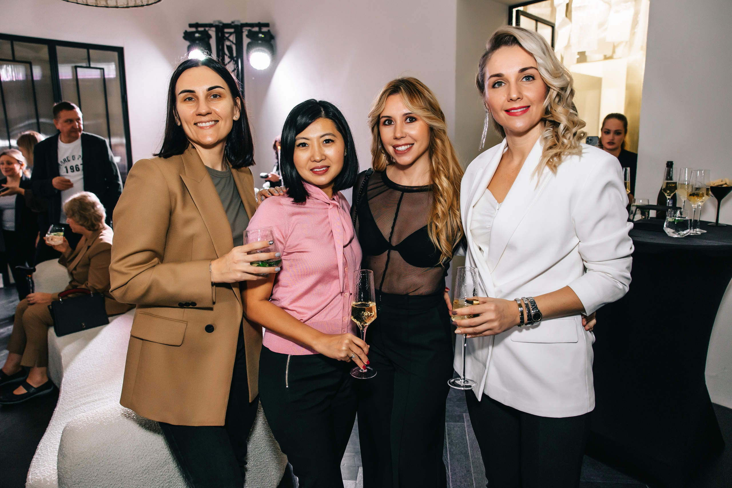 Показ Эпл Даймонт. Свадебный и семейный фотограф в Краснодар, Россия