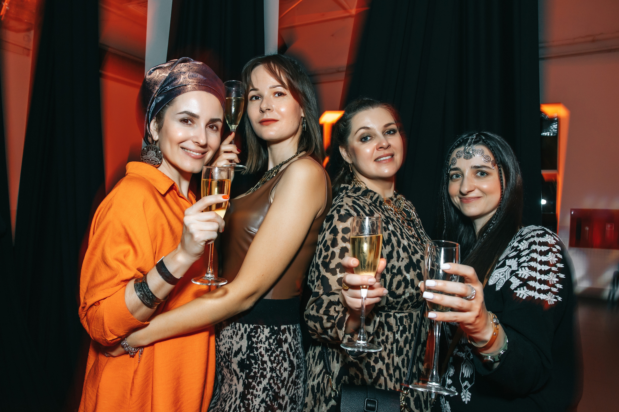 Племя NOOSA. Свадебный и семейный фотограф в Краснодар, Россия