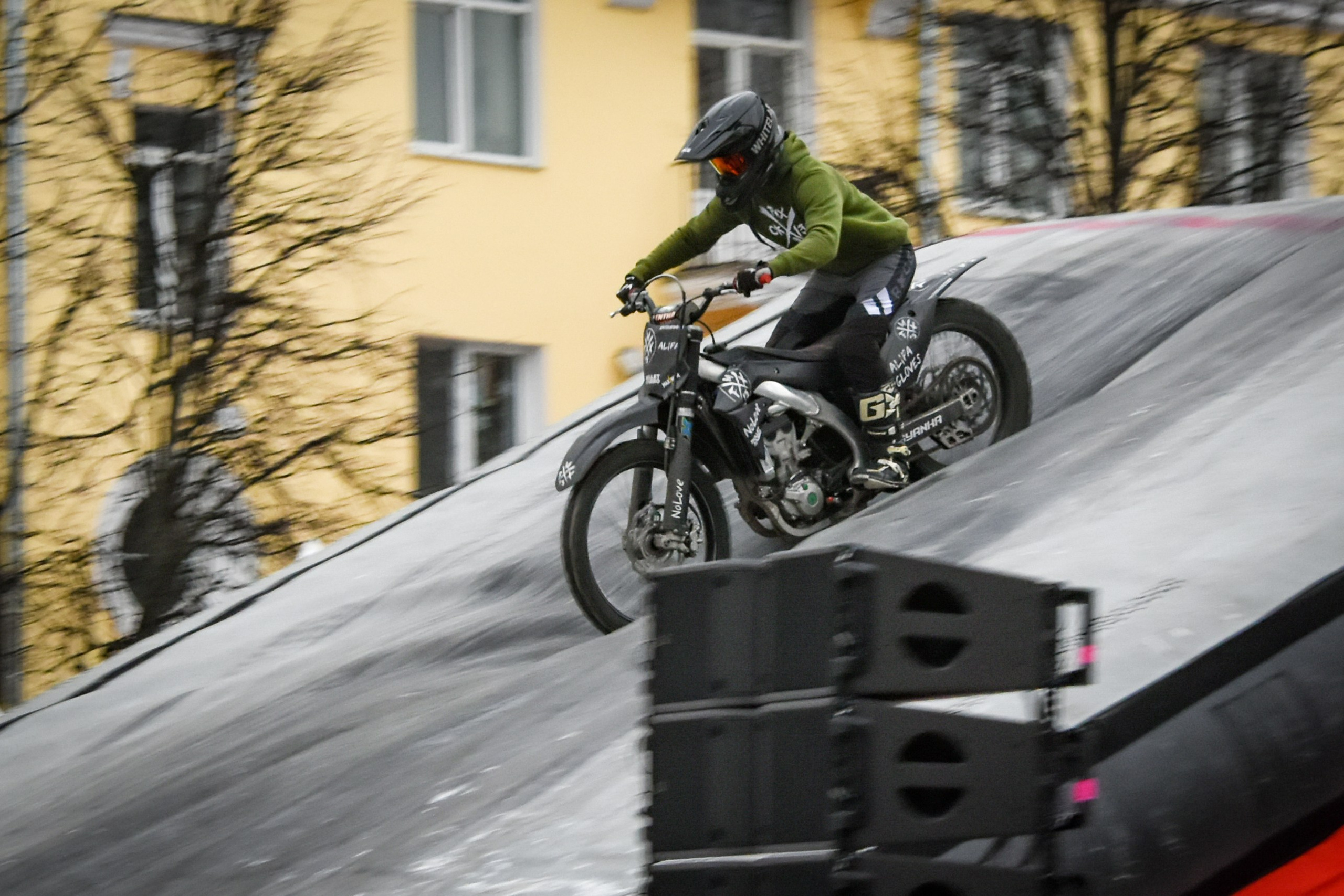 Мото-фристайл около Ледового — 06.01.2025. AlexFecto — галереи фотографий