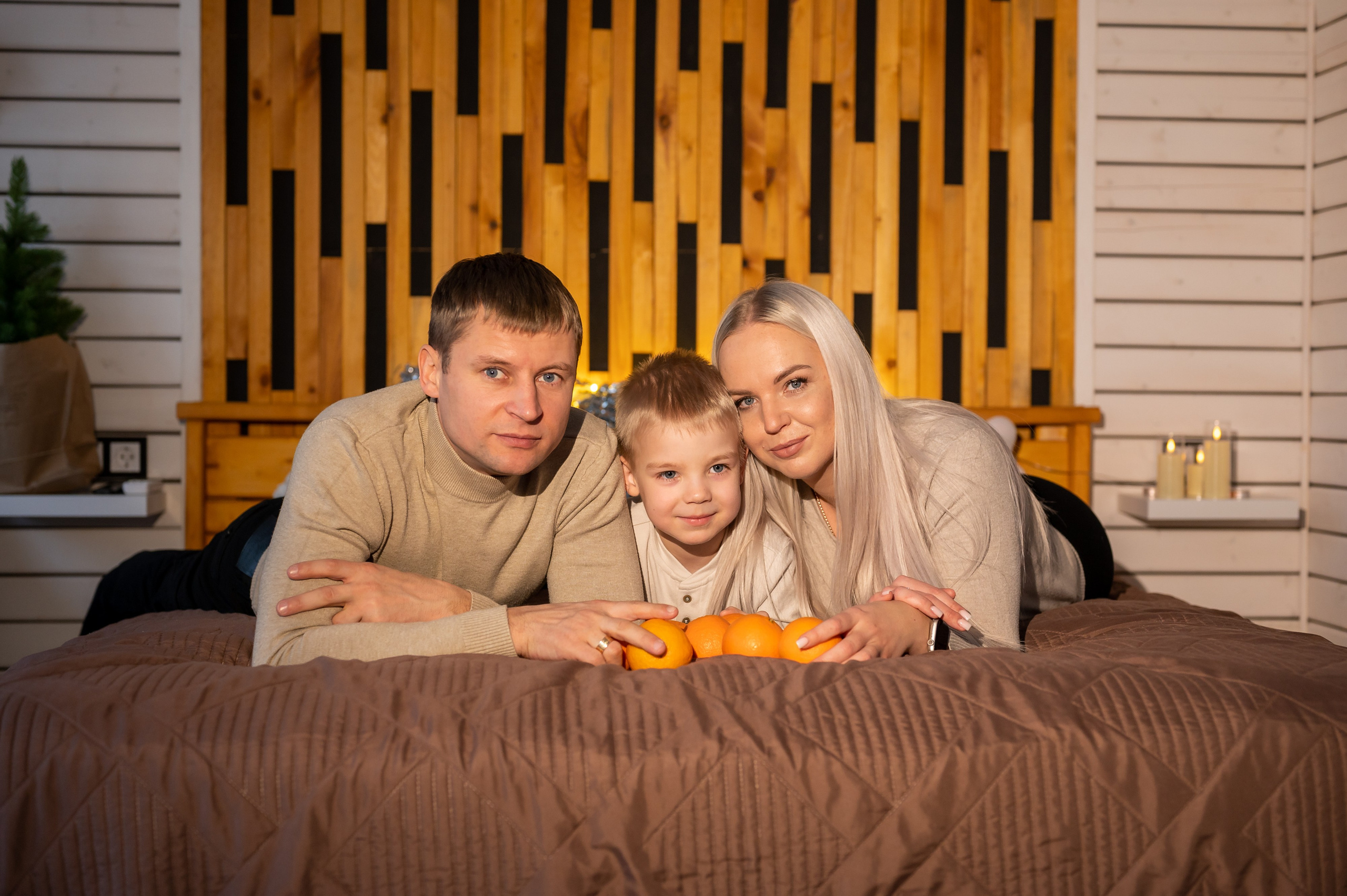 Мария с семьёй в глэмпинге Ильино. Портретный, семейный, свадебный фотограф. Бизнес, контент съёмка. Тула