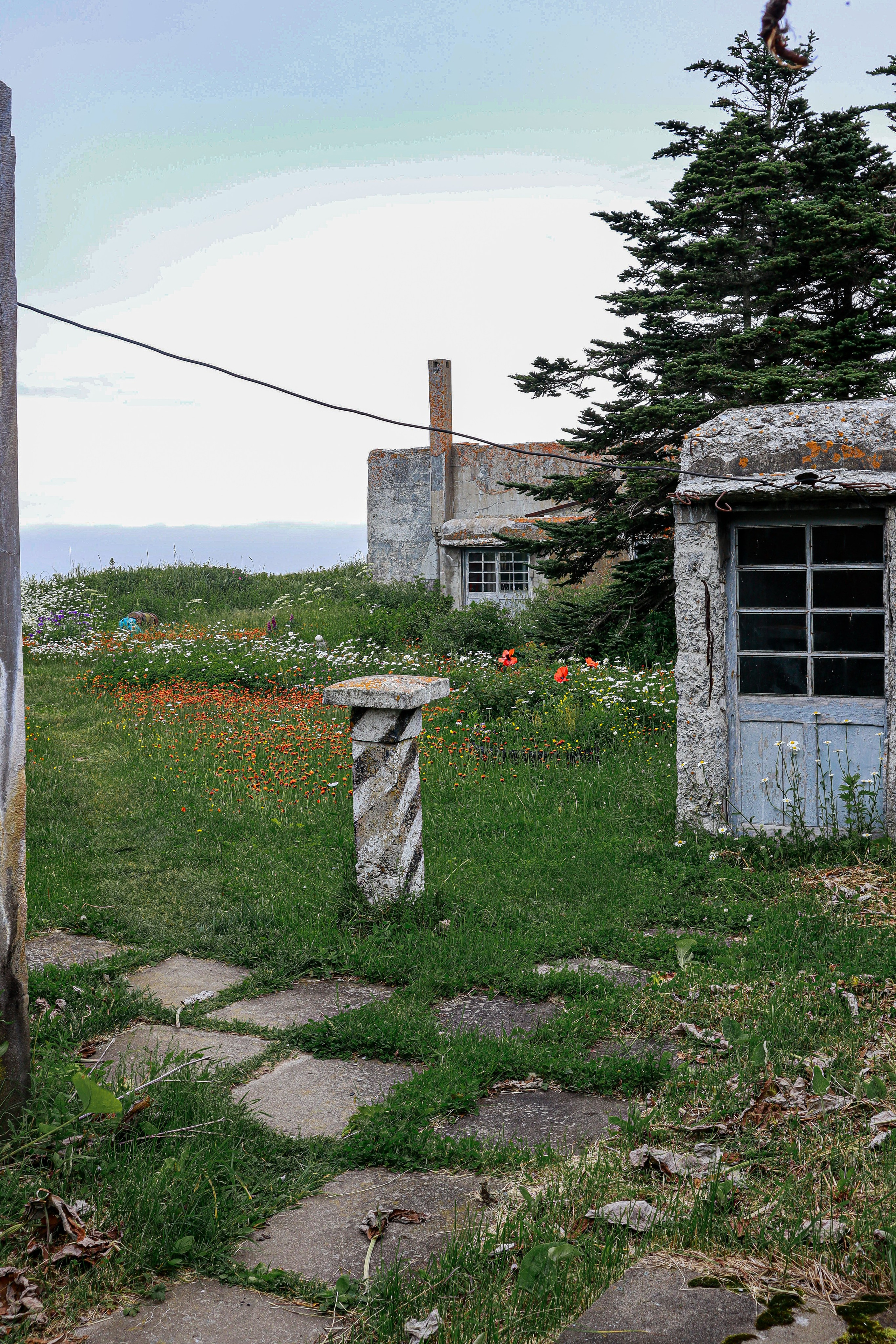 Маяк Тонин на мысе Свободном. Карафуто. Фотограф в Южно-Сахалинске Гусаков Евгений