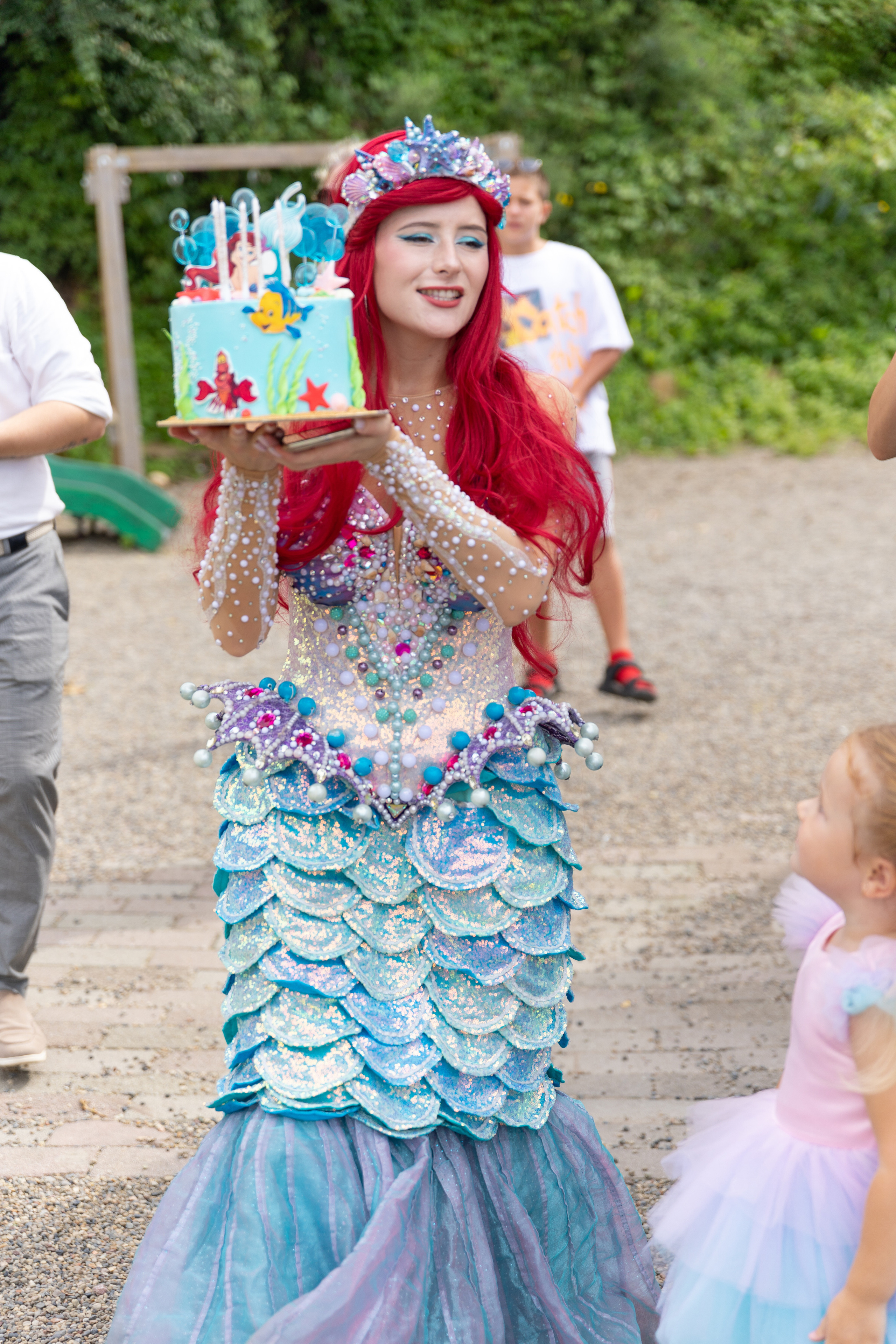 День рождение в беседках Облака. Выпускные альбомы во Владивостоке