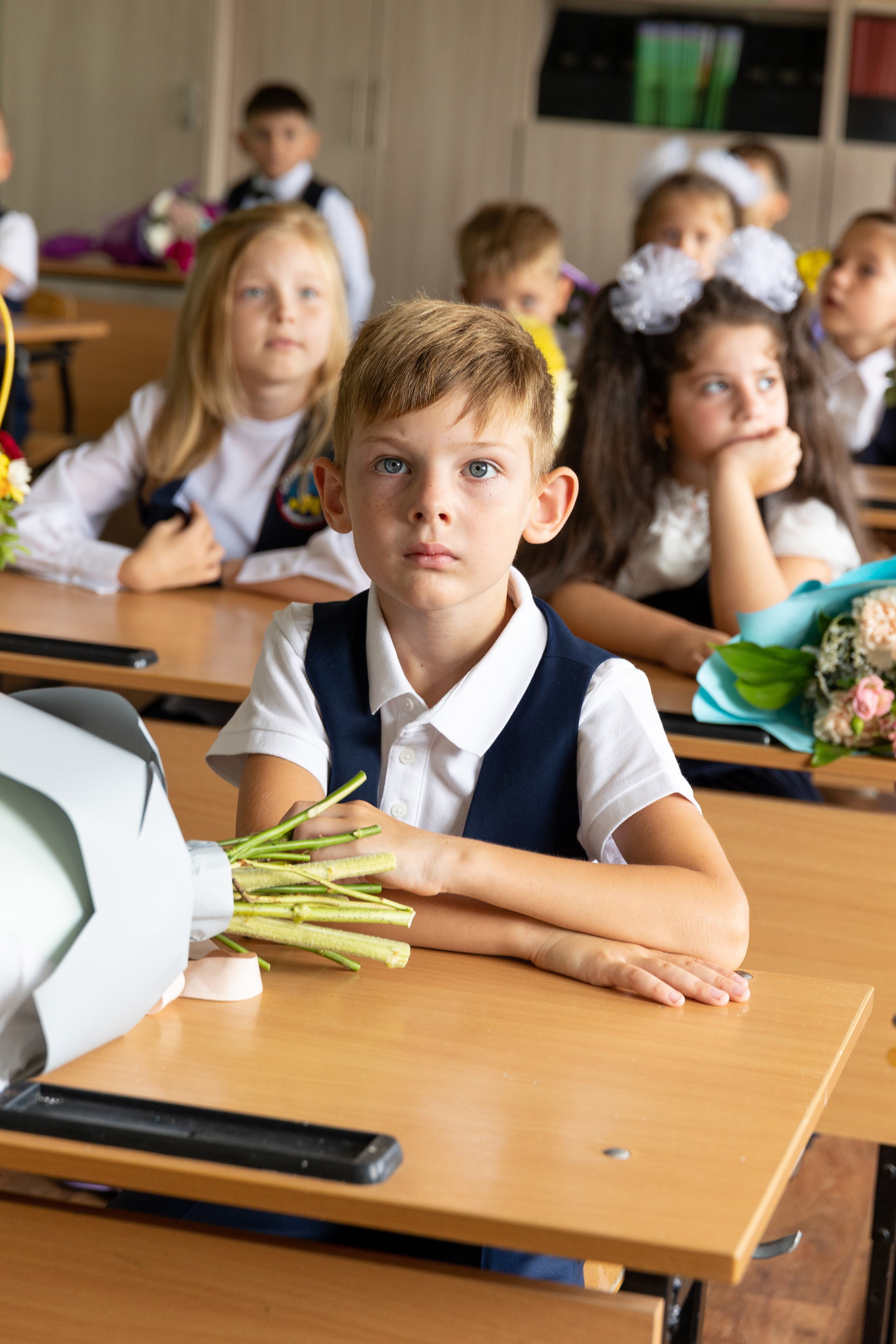  Портрет школьника для Выпускного Альбома, Владивосток, Идея для групповой фотографии, групповой снимок. школьная, фотосессия, выпускной, альбом, владивосток, приморский, край, современные, выпускные, альбомы, дальний, восток, портрет, школа, фотосессия, девушка, парень, ученик, школьник, фотограф, линейка, 1 сентября, 1 класс