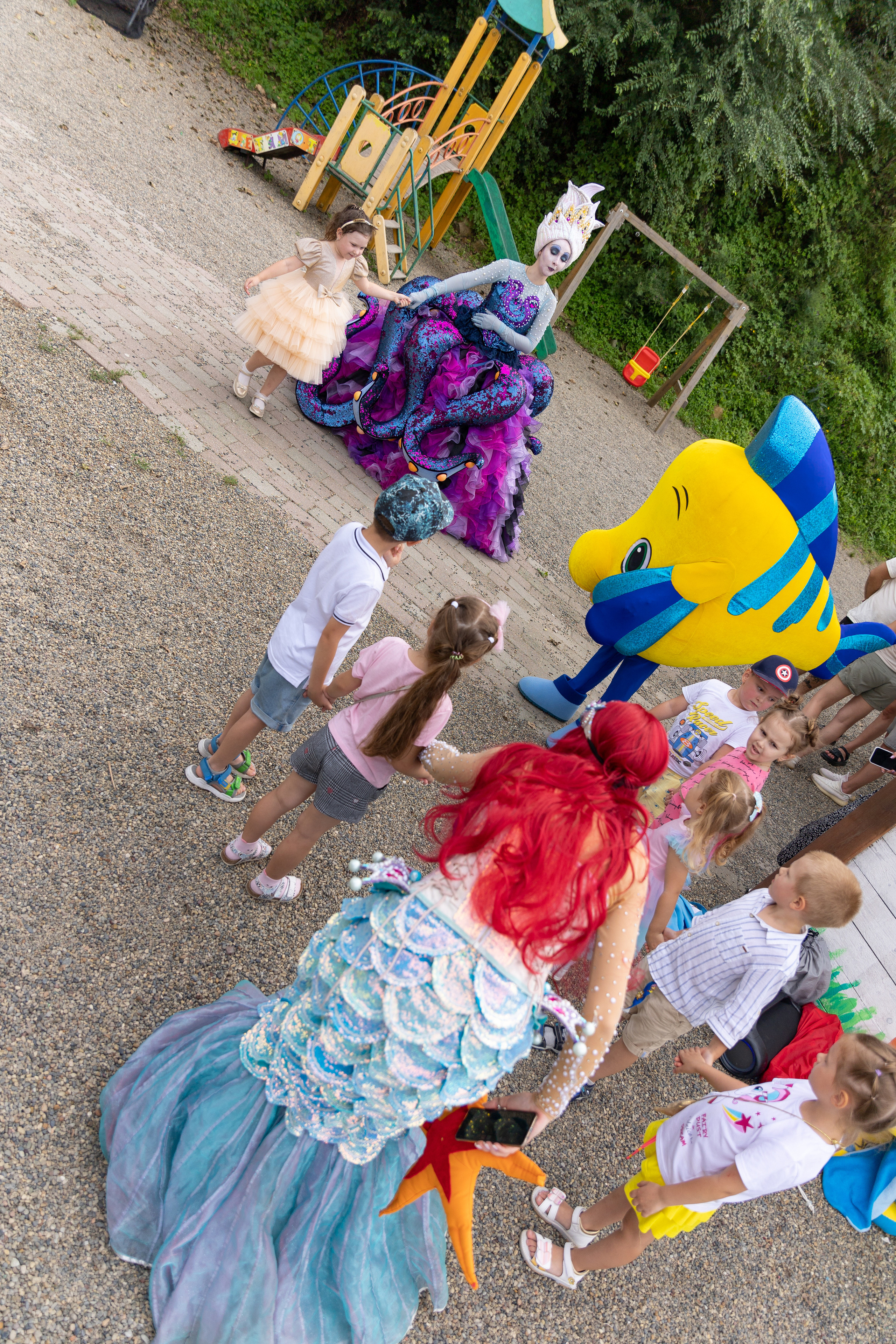 День рождение в беседках Облака. Выпускные альбомы во Владивостоке
