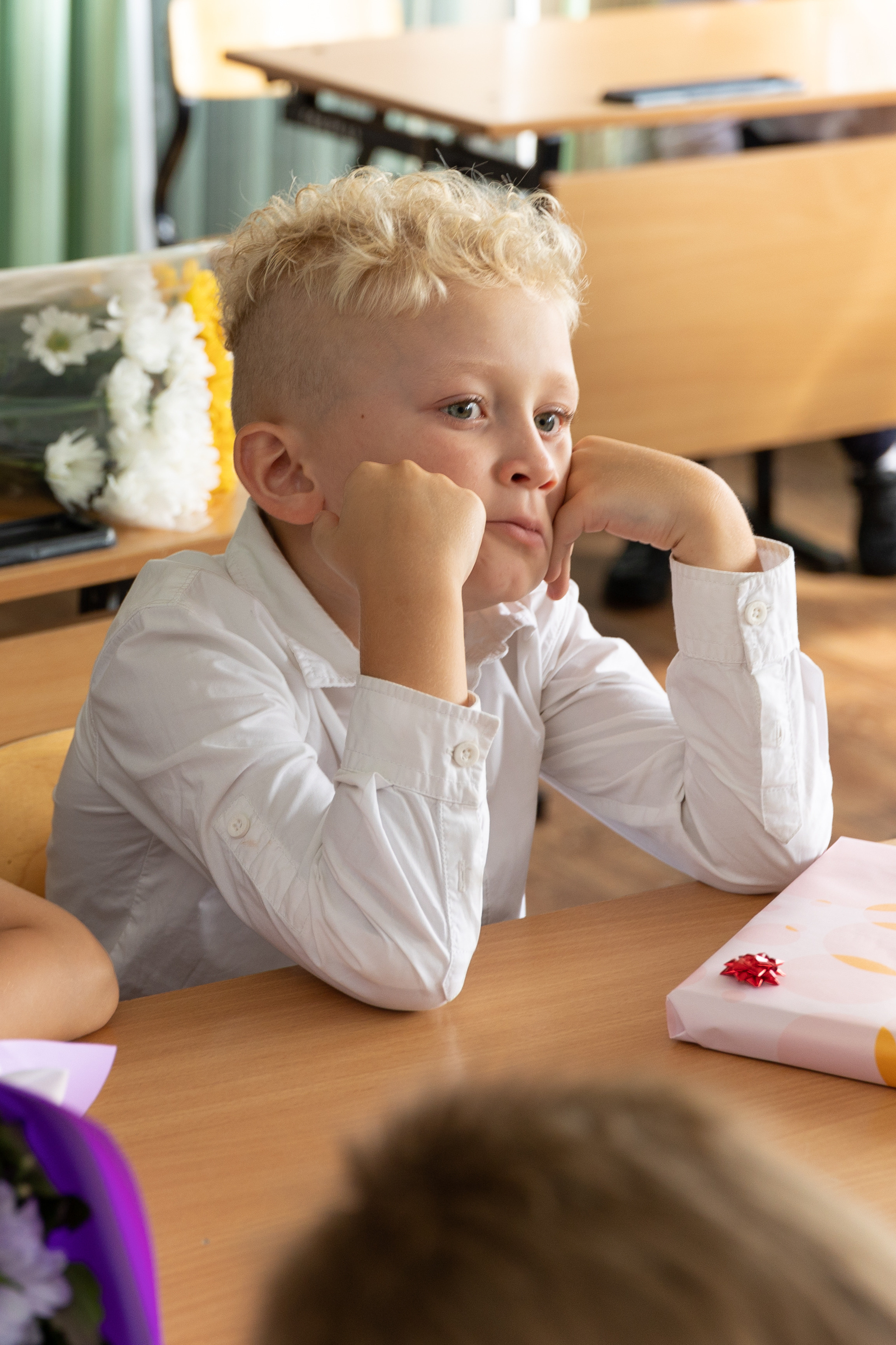  Портрет школьника для Выпускного Альбома, Владивосток, Идея для групповой фотографии, групповой снимок. школьная, фотосессия, выпускной, альбом, владивосток, приморский, край, современные, выпускные, альбомы, дальний, восток, портрет, школа, фотосессия, девушка, парень, ученик, школьник, фотограф, линейка, 1 сентября, 1 класс