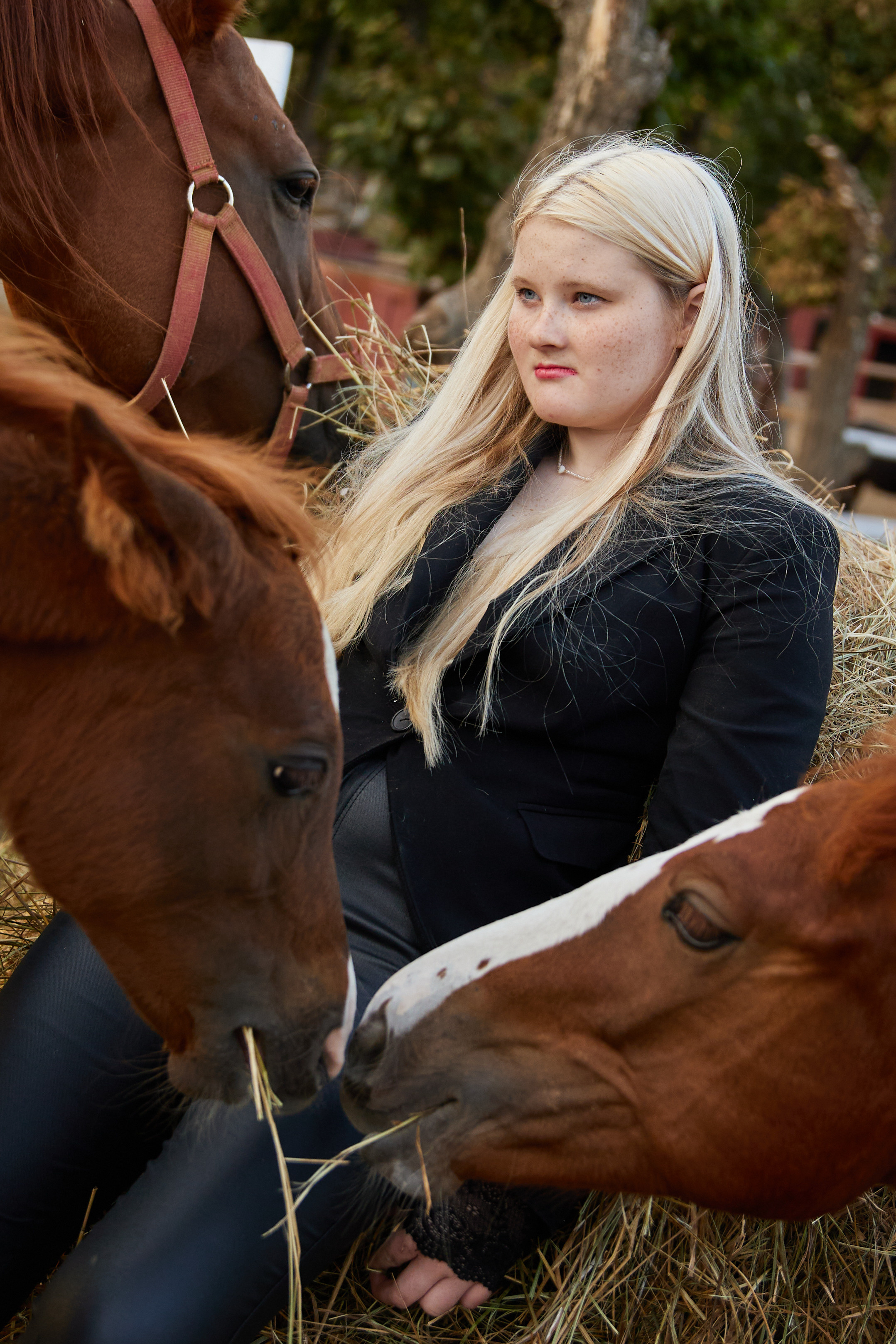 Владивосток, индивидуальная фотосессия, фотосессия, фото, фотосессия для девушки, поза, позировка, фотография, женский портрет, дальний восток, портрет, казачий стан, фотосессия с лошадью, фотосессия с лошадьми, фото с лошадью