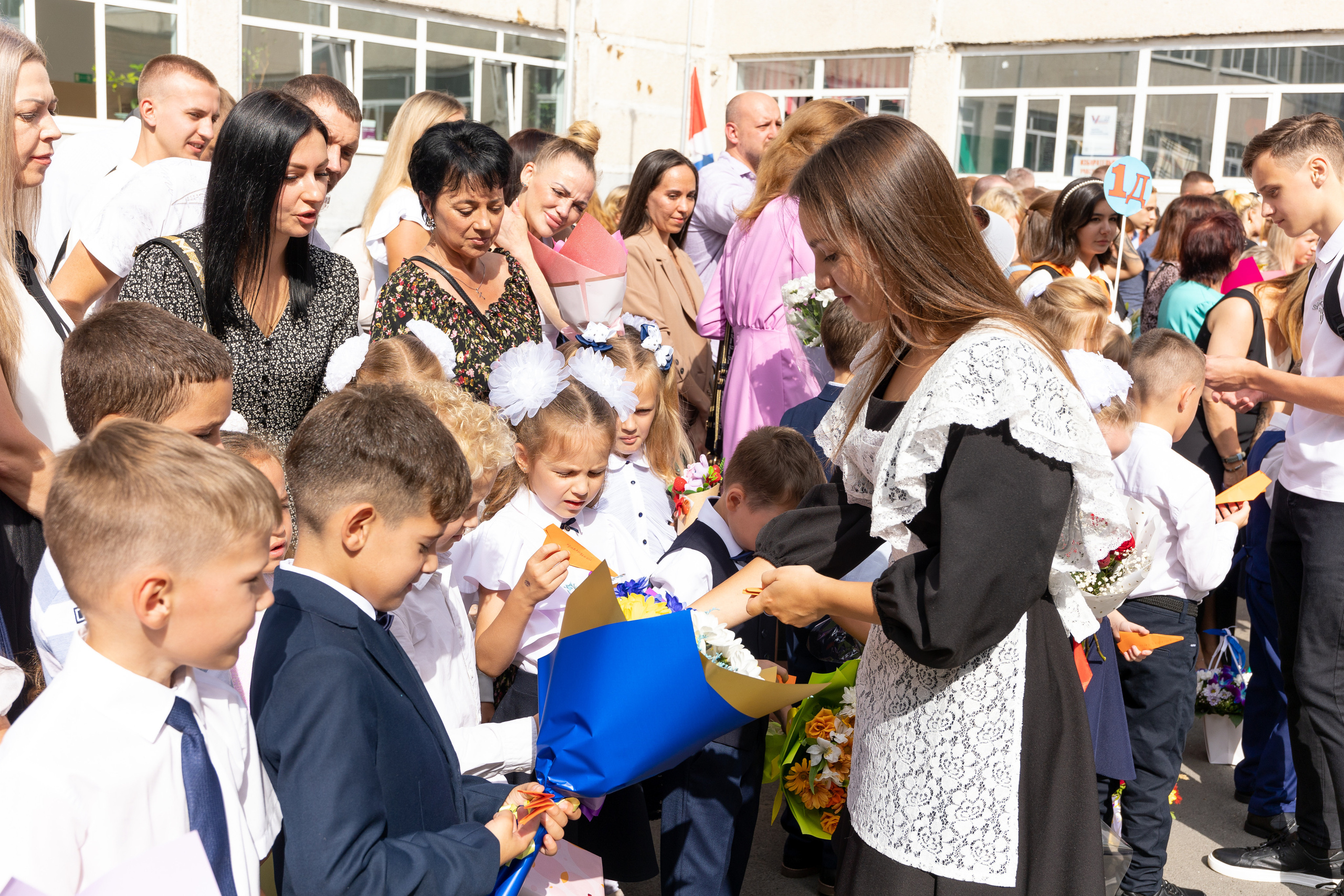  Портрет школьника для Выпускного Альбома, Владивосток, Идея для групповой фотографии, групповой снимок. школьная, фотосессия, выпускной, альбом, владивосток, приморский, край, современные, выпускные, альбомы, дальний, восток, портрет, школа, фотосессия, девушка, парень, ученик, школьник, фотограф, линейка, 1 сентября, 1 класс