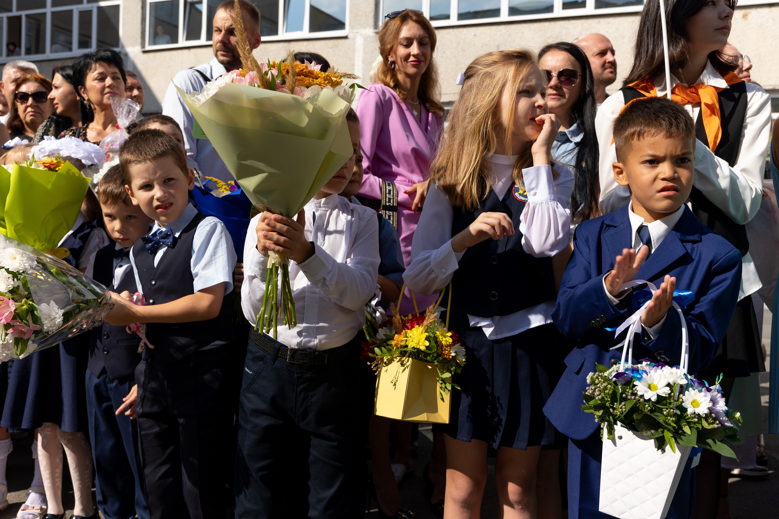  Портрет школьника для Выпускного Альбома, Владивосток, Идея для групповой фотографии, групповой снимок. школьная, фотосессия, выпускной, альбом, владивосток, приморский, край, современные, выпускные, альбомы, дальний, восток, портрет, школа, фотосессия, девушка, парень, ученик, школьник, фотограф, линейка, 1 сентября, 1 класс