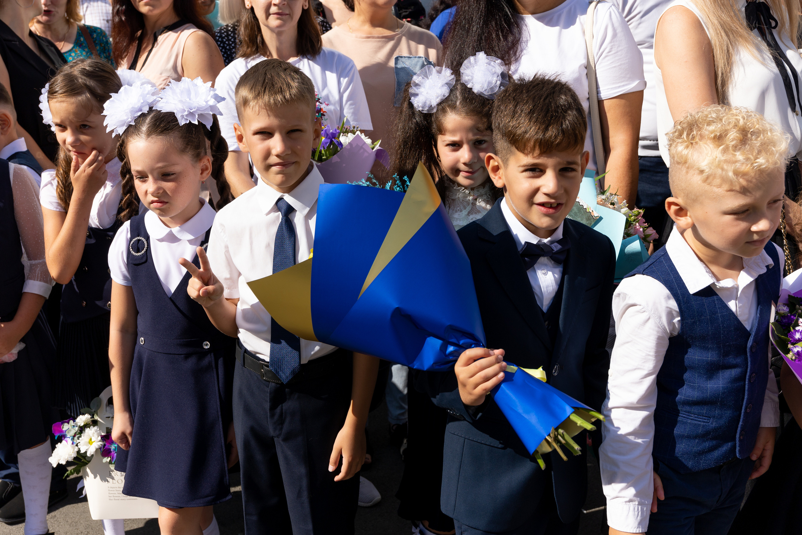  Портрет школьника для Выпускного Альбома, Владивосток, Идея для групповой фотографии, групповой снимок. школьная, фотосессия, выпускной, альбом, владивосток, приморский, край, современные, выпускные, альбомы, дальний, восток, портрет, школа, фотосессия, девушка, парень, ученик, школьник, фотограф, линейка, 1 сентября, 1 класс