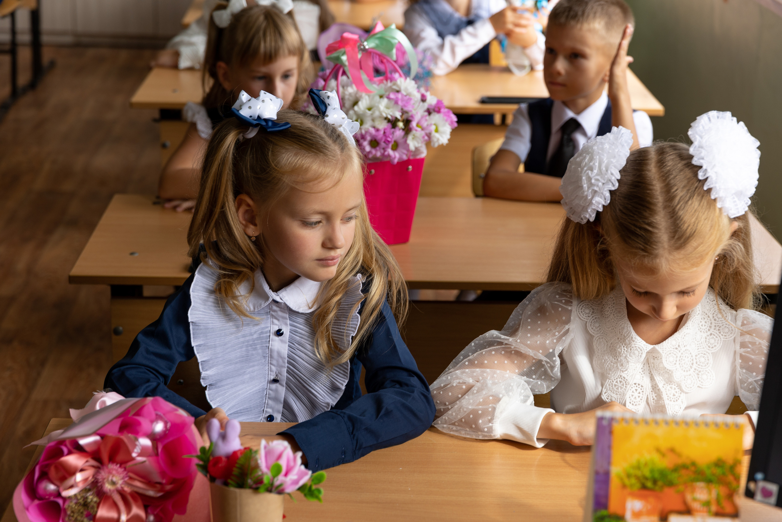  Портрет школьника для Выпускного Альбома, Владивосток, Идея для групповой фотографии, групповой снимок. школьная, фотосессия, выпускной, альбом, владивосток, приморский, край, современные, выпускные, альбомы, дальний, восток, портрет, школа, фотосессия, девушка, парень, ученик, школьник, фотограф, линейка, 1 сентября, 1 класс