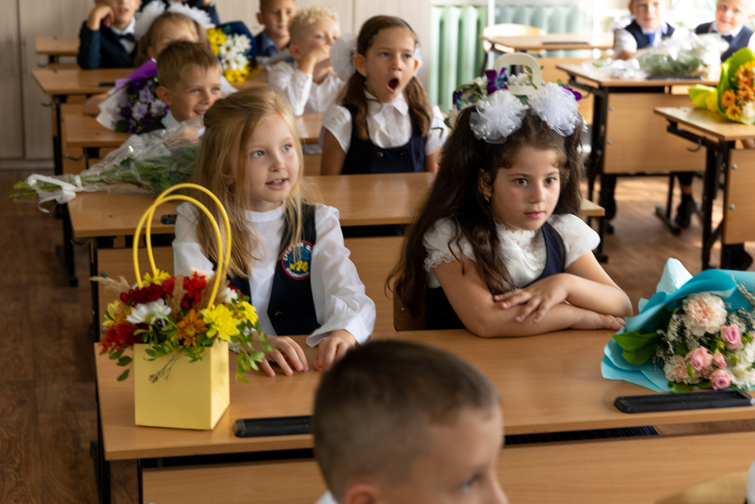  Портрет школьника для Выпускного Альбома, Владивосток, Идея для групповой фотографии, групповой снимок. школьная, фотосессия, выпускной, альбом, владивосток, приморский, край, современные, выпускные, альбомы, дальний, восток, портрет, школа, фотосессия, девушка, парень, ученик, школьник, фотограф, линейка, 1 сентября, 1 класс