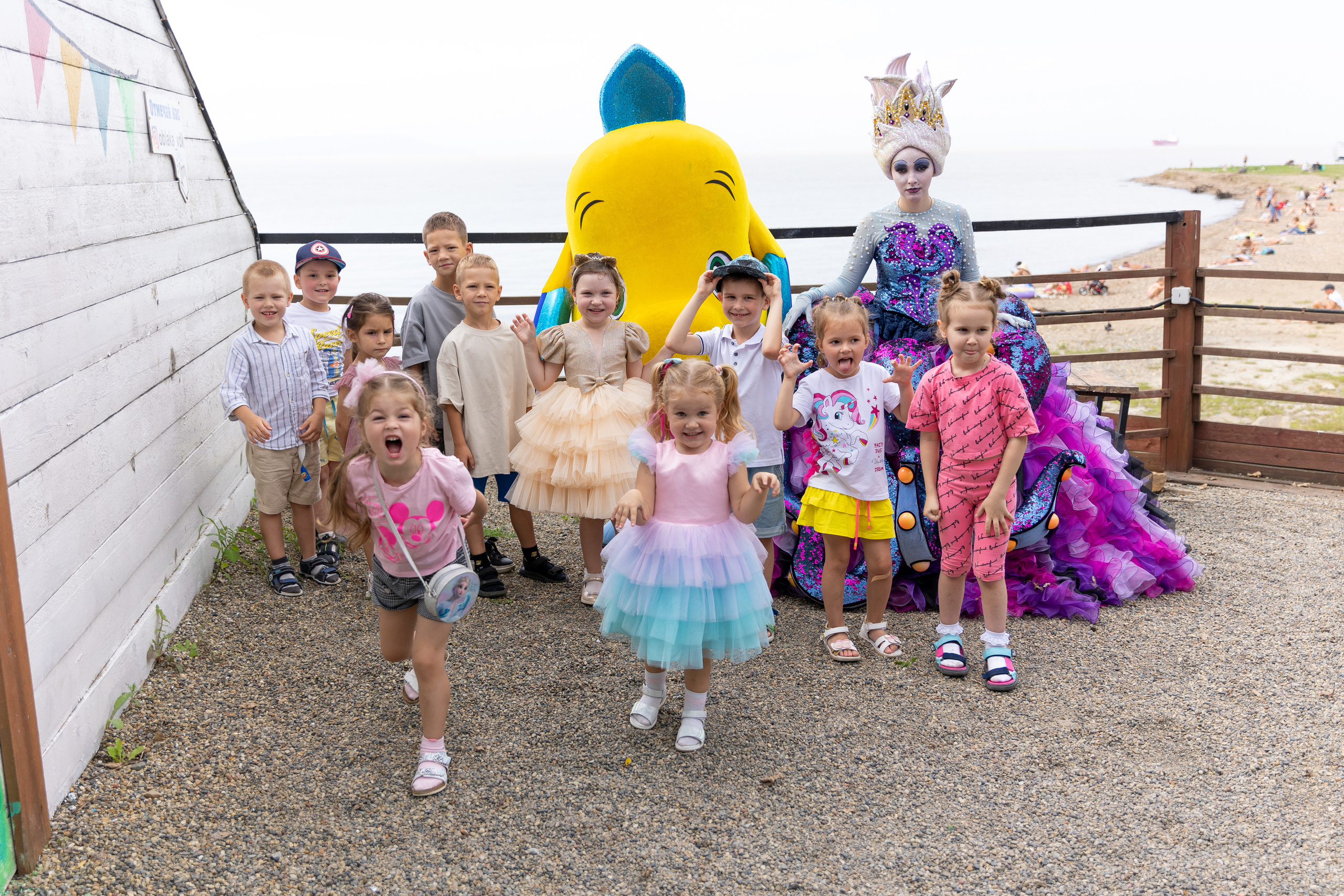 День рождение в беседках Облака. Выпускные альбомы во Владивостоке