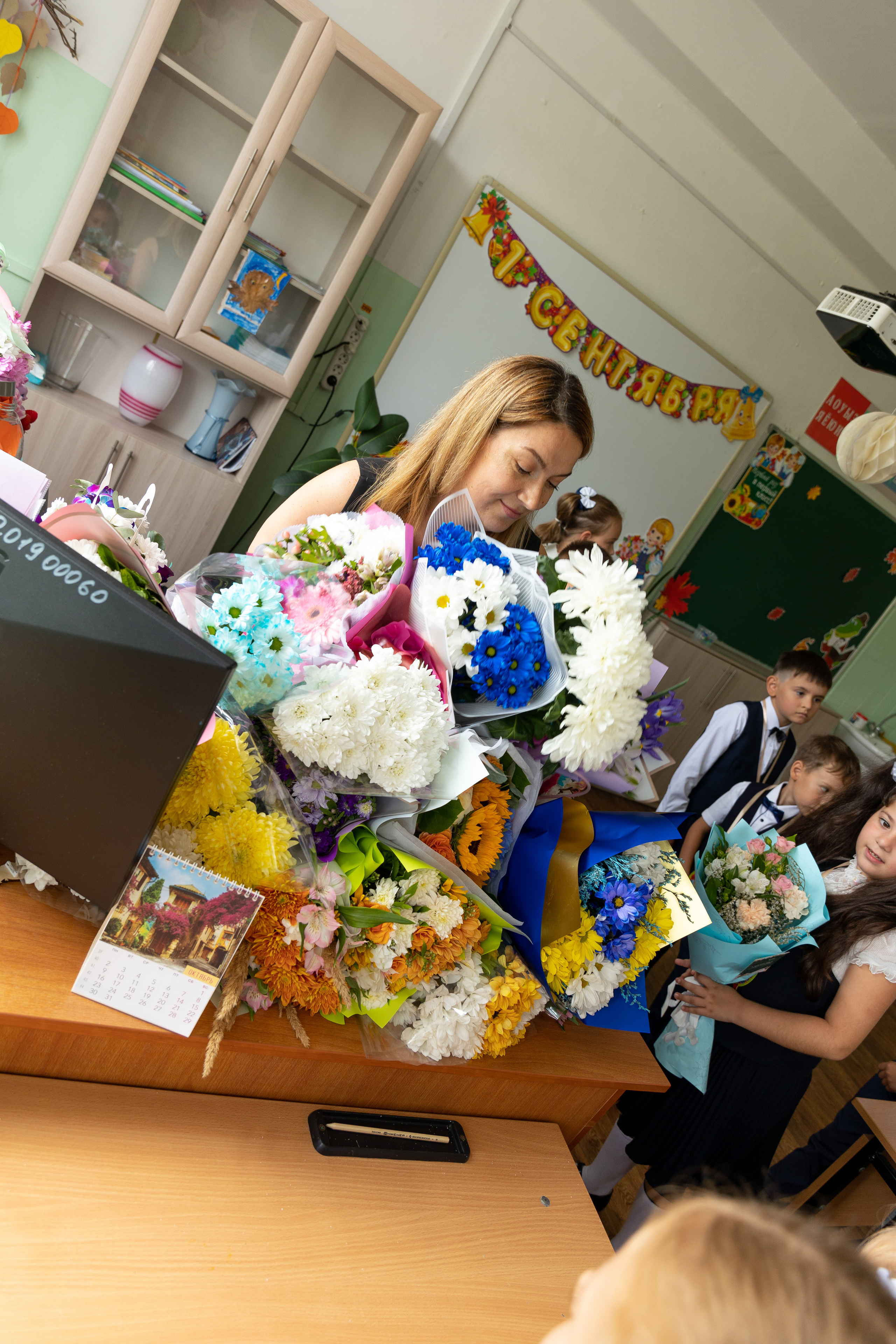  Портрет школьника для Выпускного Альбома, Владивосток, Идея для групповой фотографии, групповой снимок. школьная, фотосессия, выпускной, альбом, владивосток, приморский, край, современные, выпускные, альбомы, дальний, восток, портрет, школа, фотосессия, девушка, парень, ученик, школьник, фотограф, линейка, 1 сентября, 1 класс