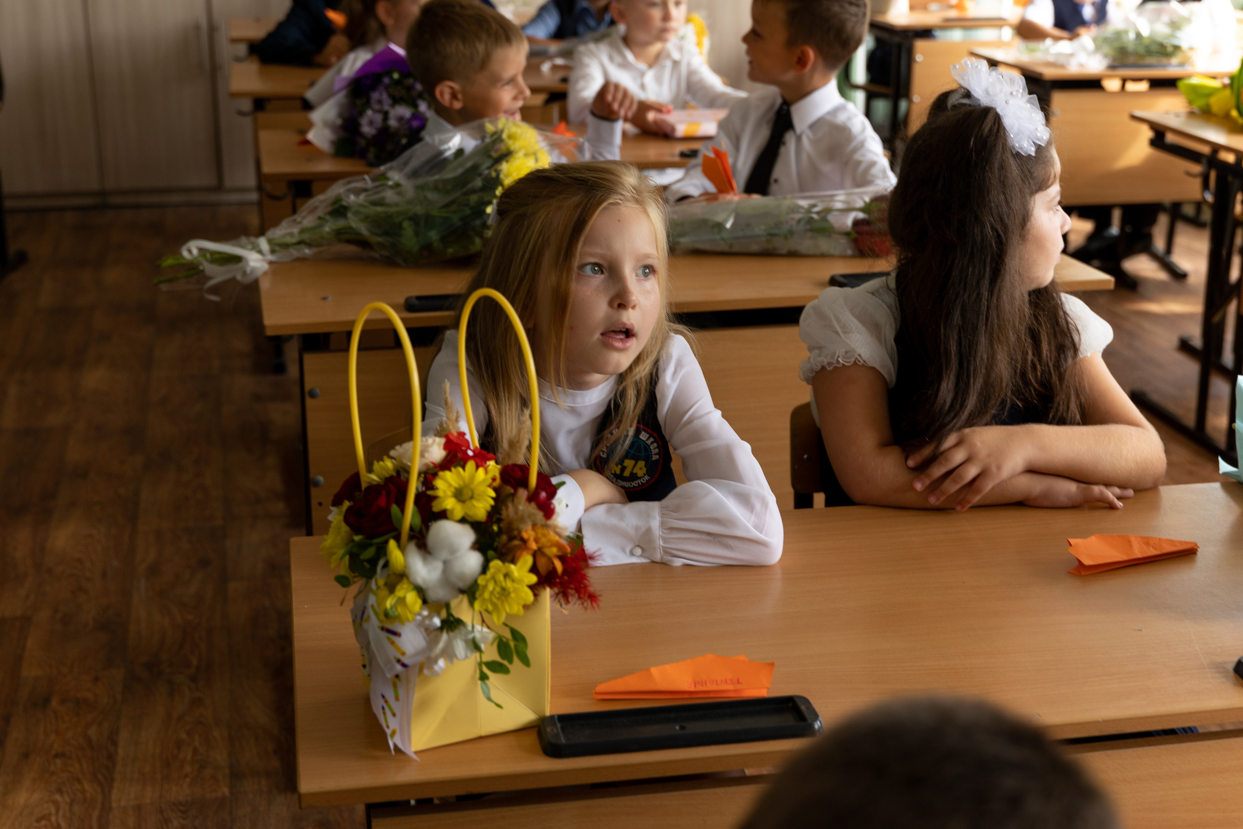 1 сентября 1 класс школа 74. Выпускные альбомы во Владивостоке