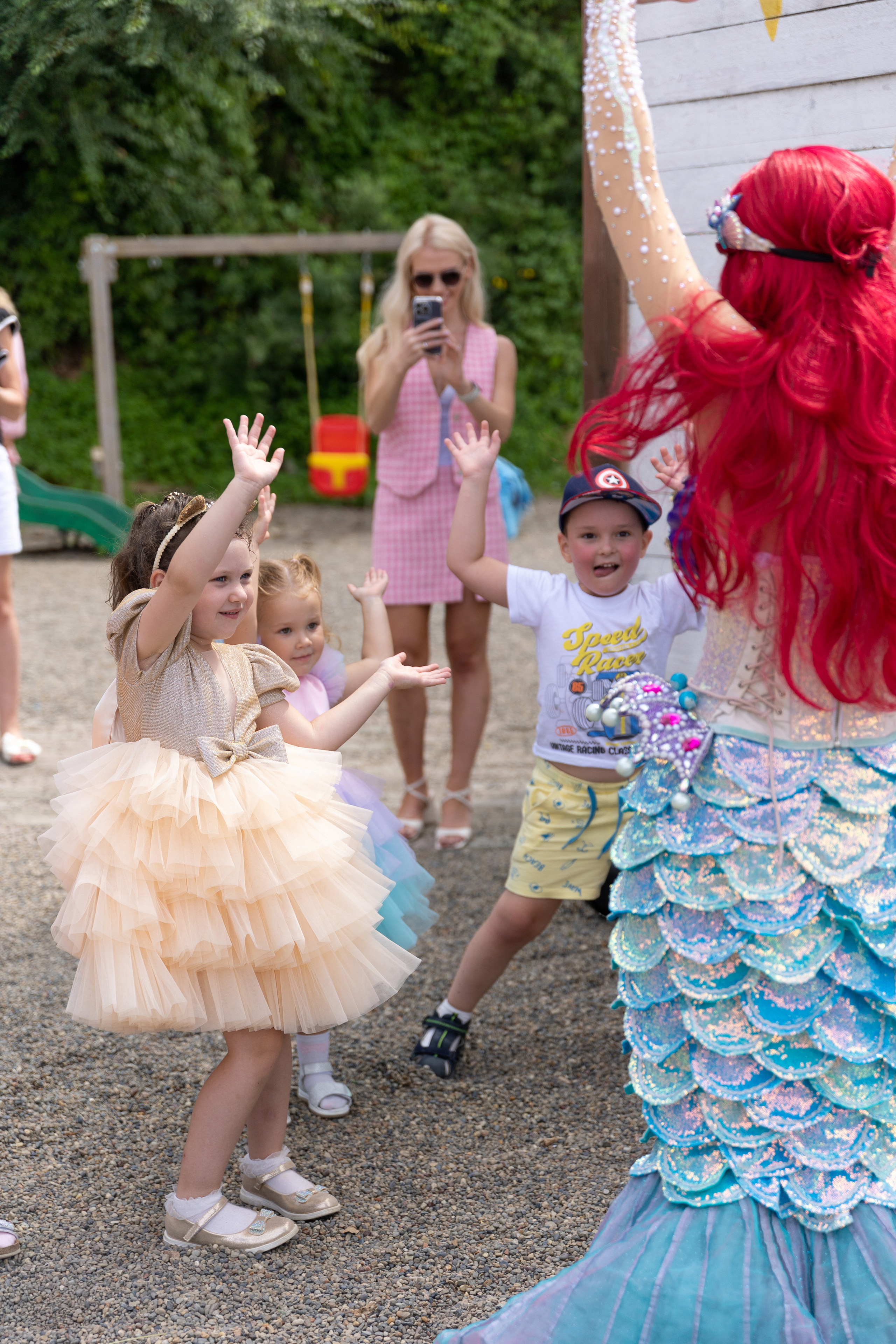 День рождение в беседках Облака. Выпускные альбомы во Владивостоке