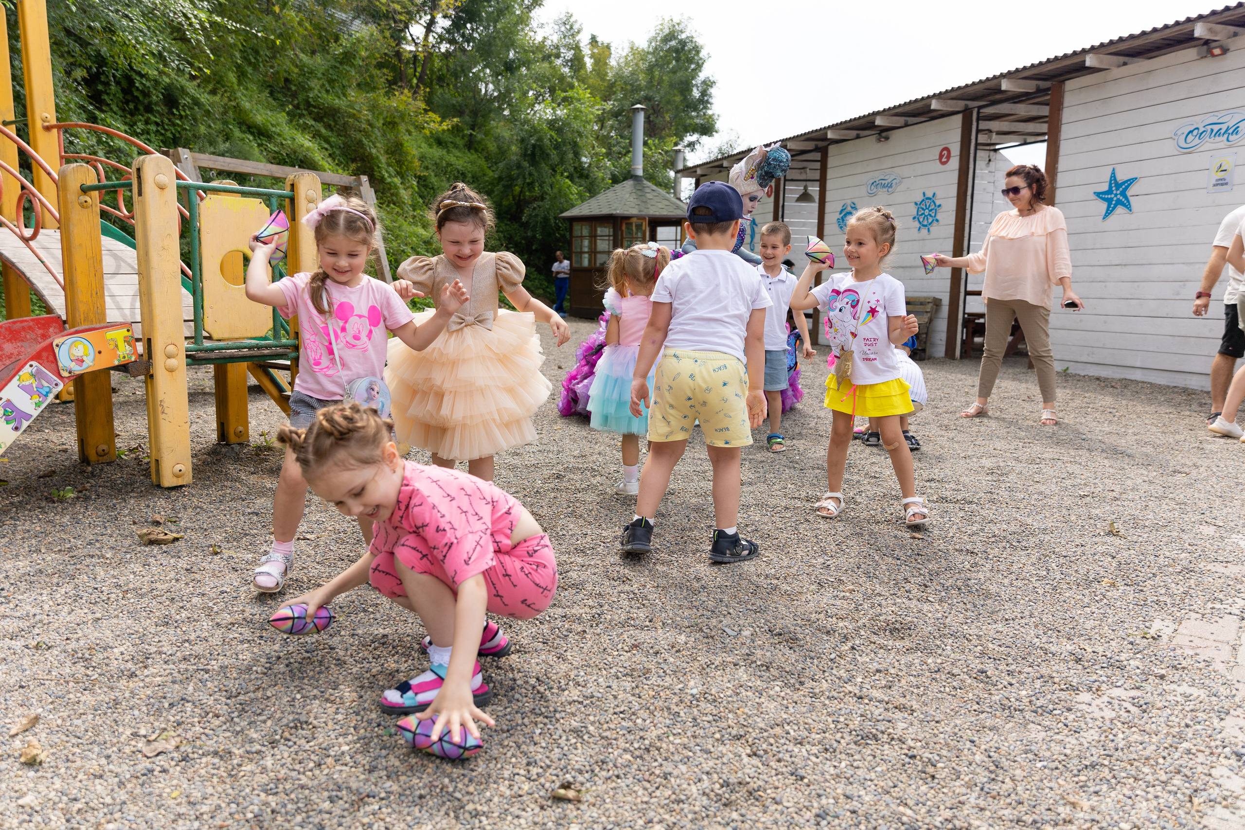 День рождение в беседках Облака. Выпускные альбомы во Владивостоке