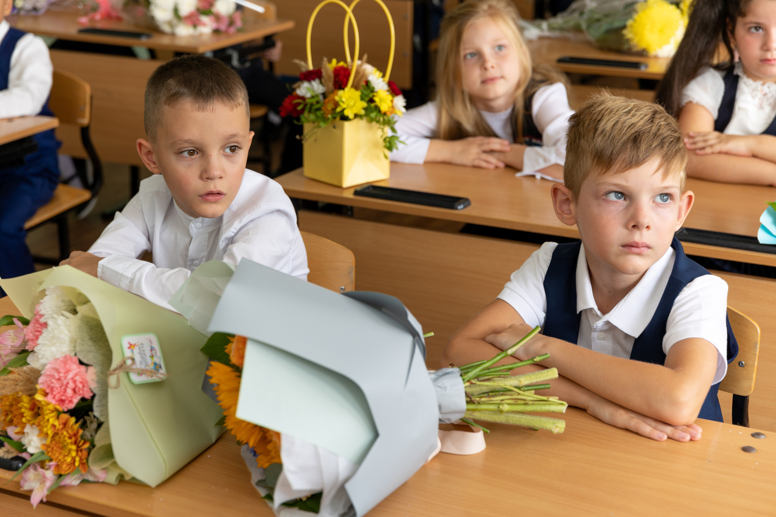  Портрет школьника для Выпускного Альбома, Владивосток, Идея для групповой фотографии, групповой снимок. школьная, фотосессия, выпускной, альбом, владивосток, приморский, край, современные, выпускные, альбомы, дальний, восток, портрет, школа, фотосессия, девушка, парень, ученик, школьник, фотограф, линейка, 1 сентября, 1 класс