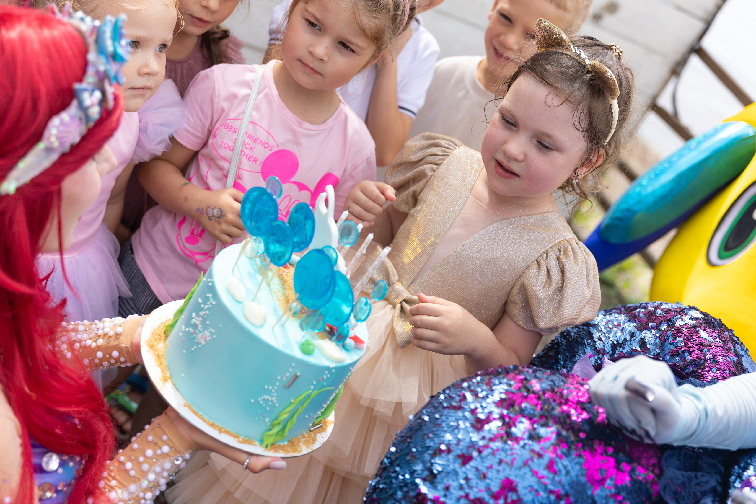 День рождение в беседках Облака. Выпускные альбомы во Владивостоке