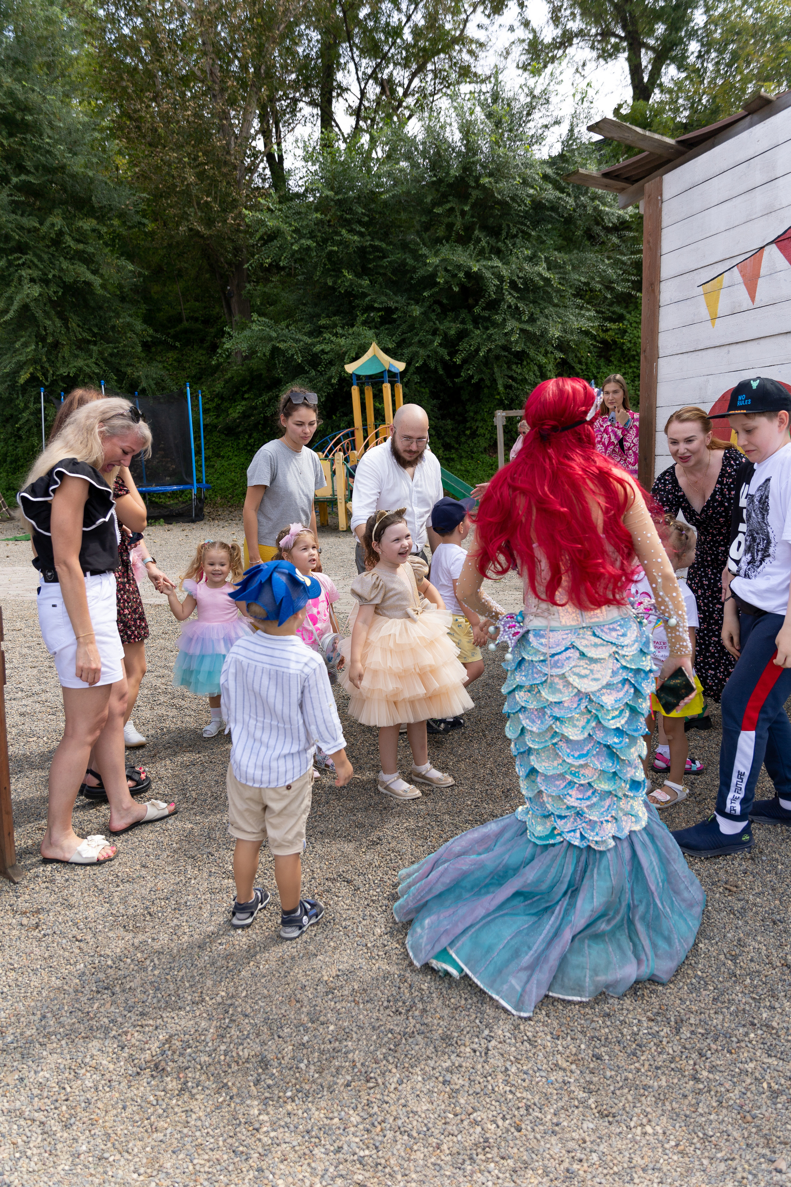 День рождение в беседках Облака. Выпускные альбомы во Владивостоке
